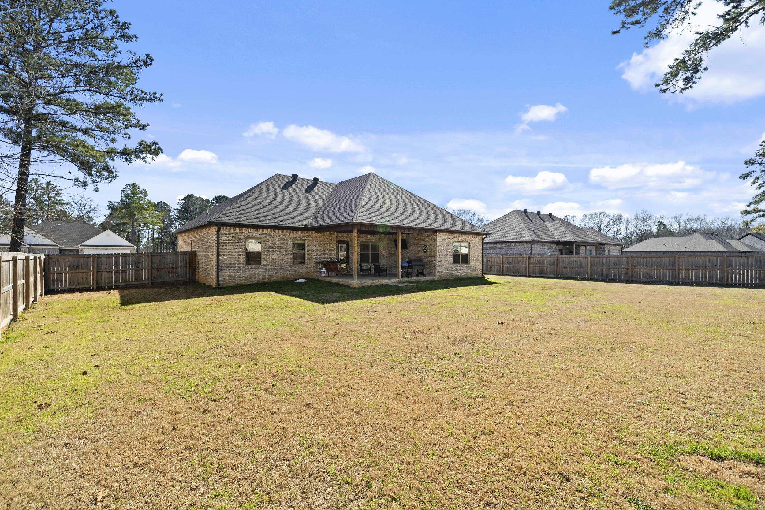 HIDDEN VALLEY ESTATES - Residential