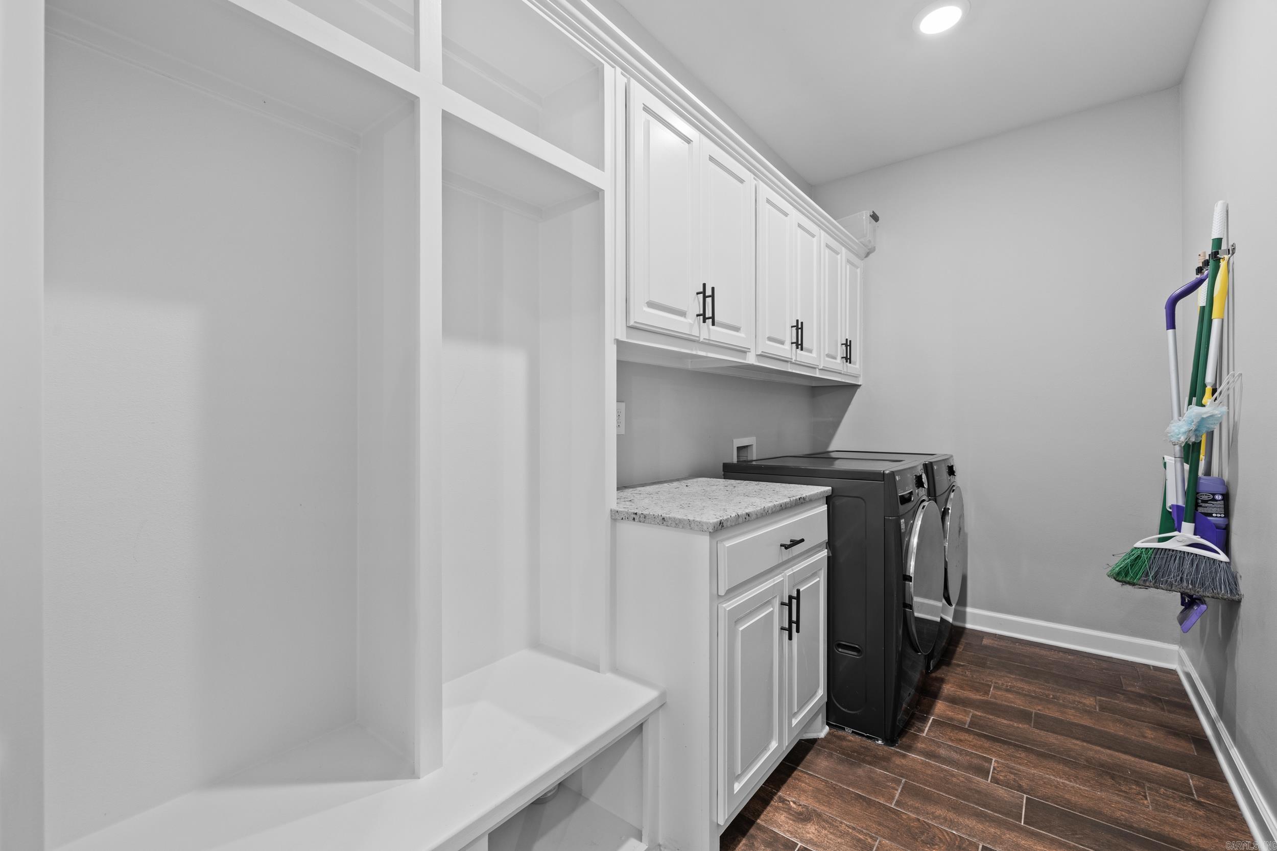 HIDDEN VALLEY ESTATES - Residential