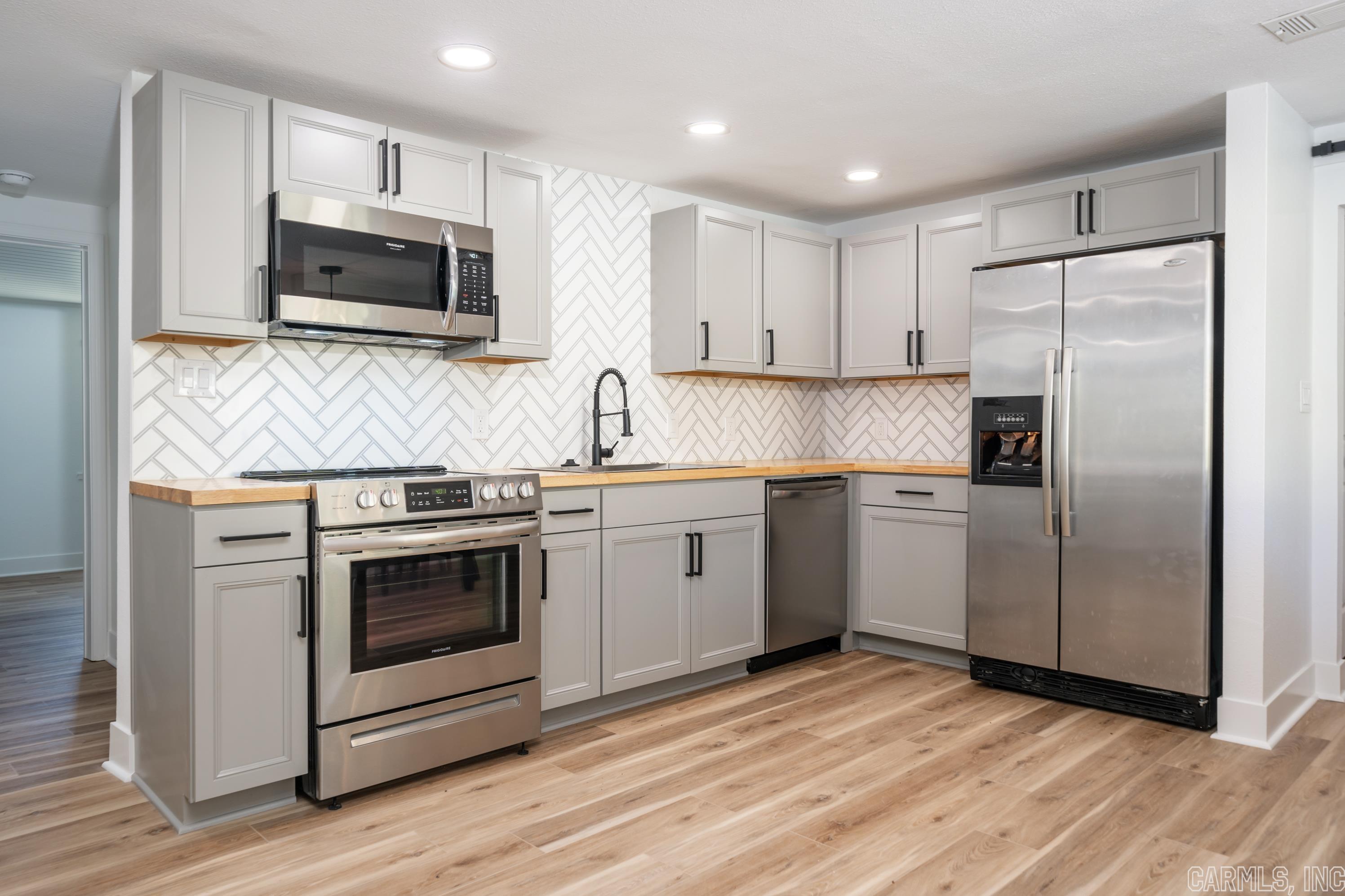 MCCLARD, L.A. - Residential