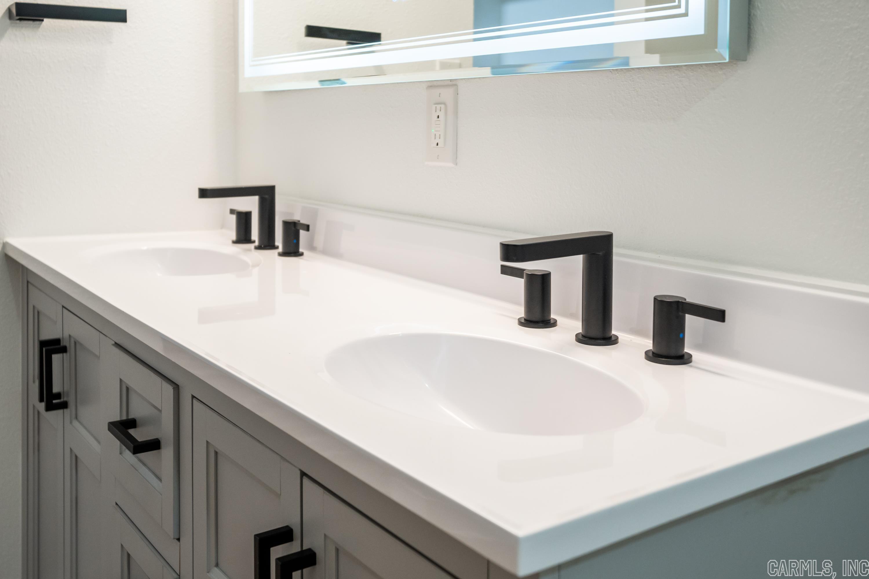 MCCLARD, L.A. - Residential