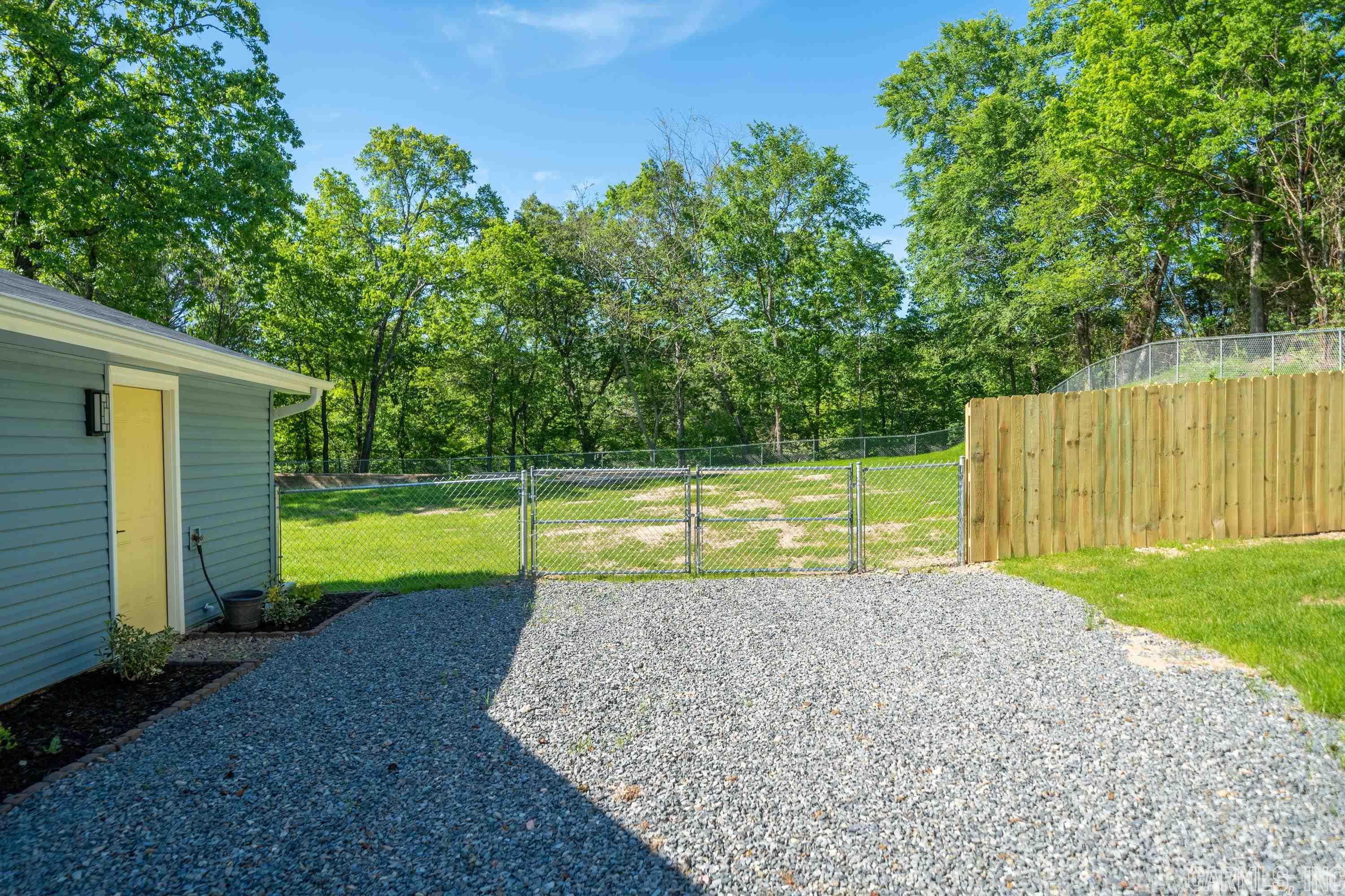 MCCLARD, L.A. - Residential