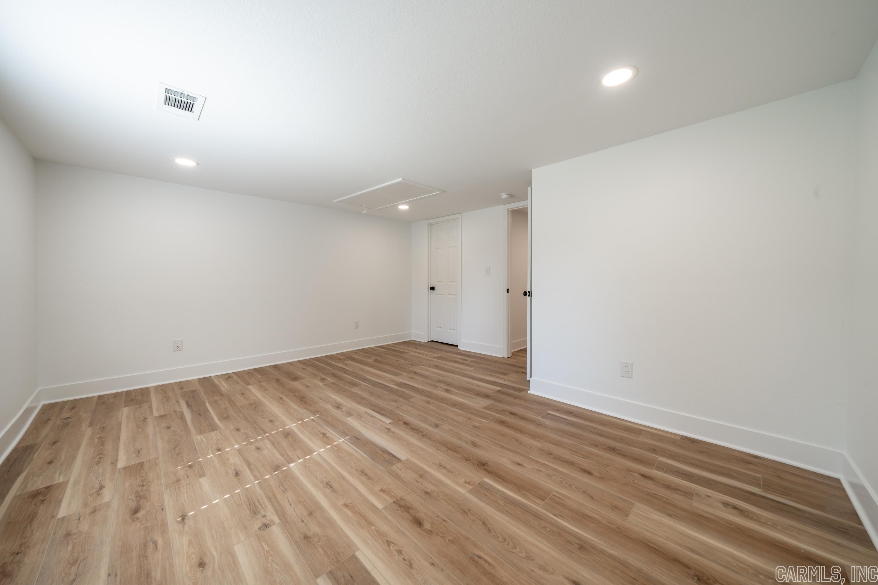 MCCLARD, L.A. - Residential