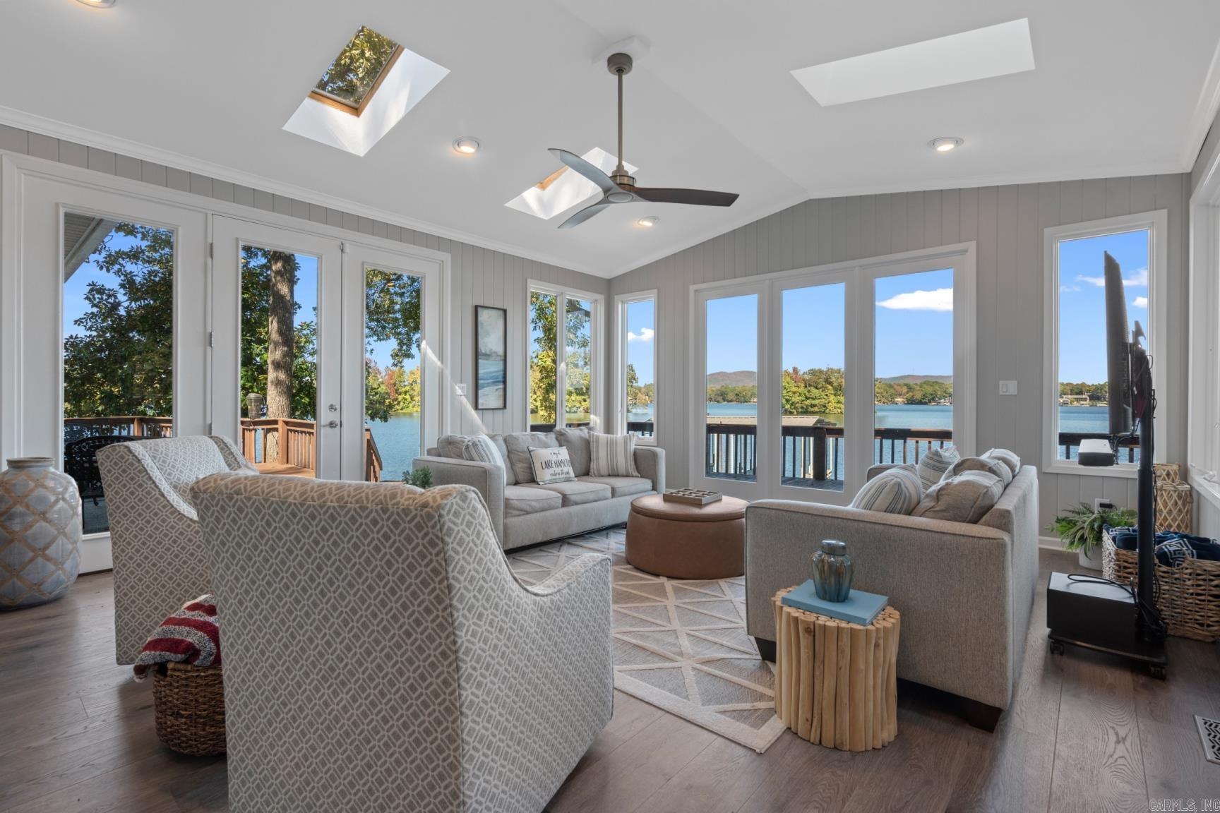 Lake View - Residential