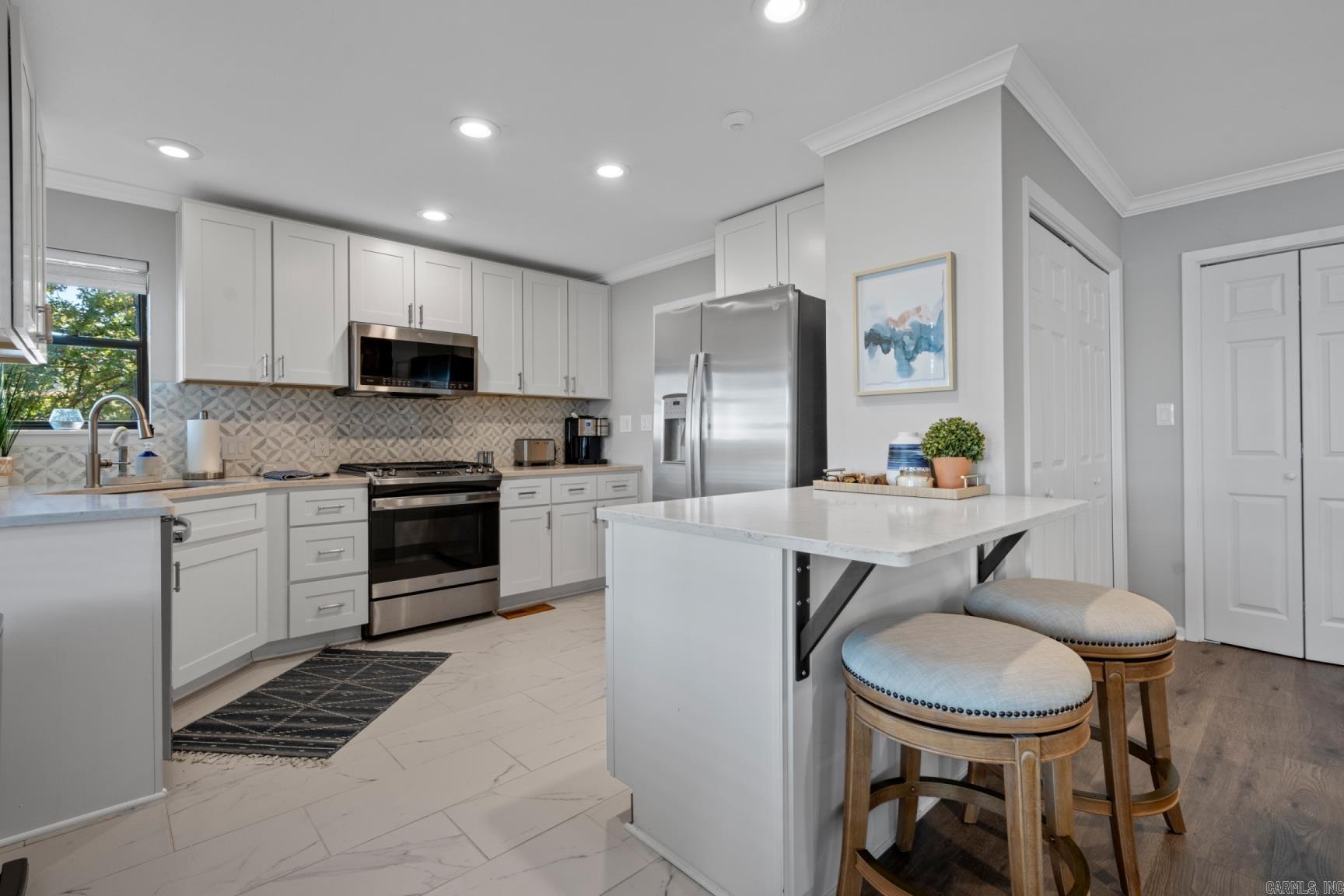 Lake View - Residential