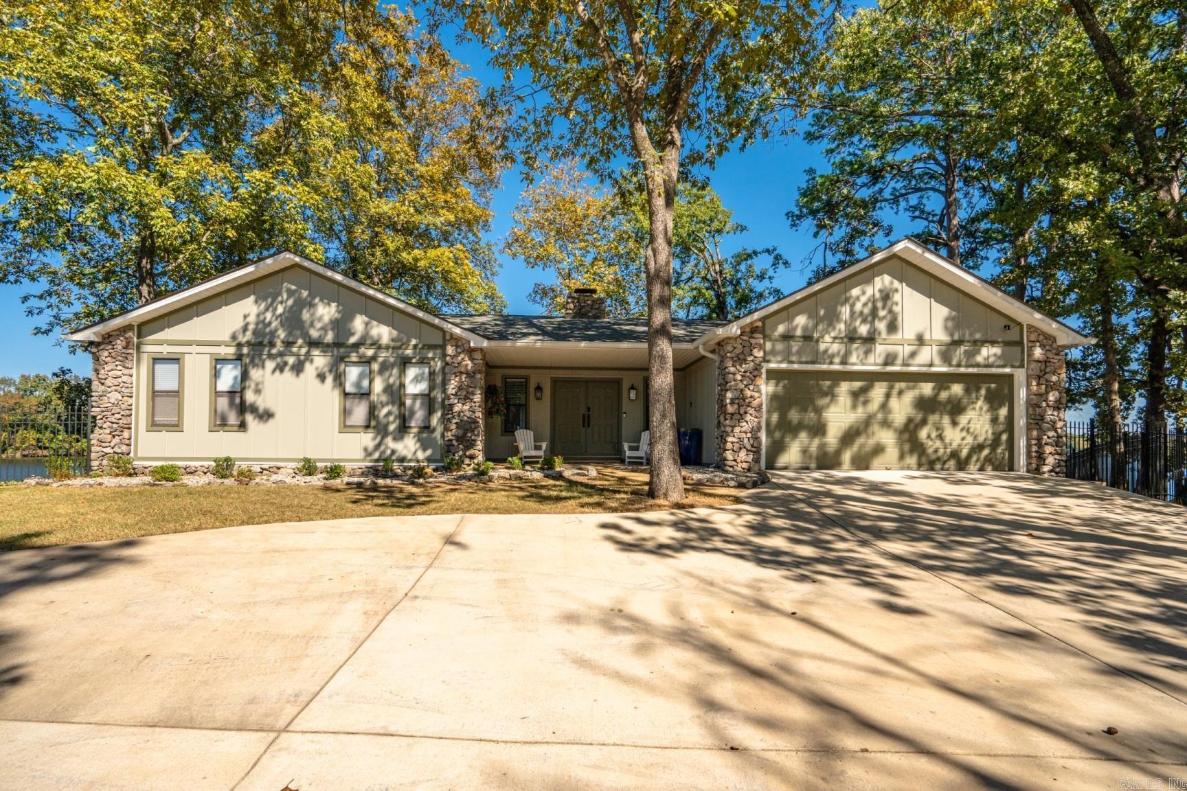 Lake View - Residential