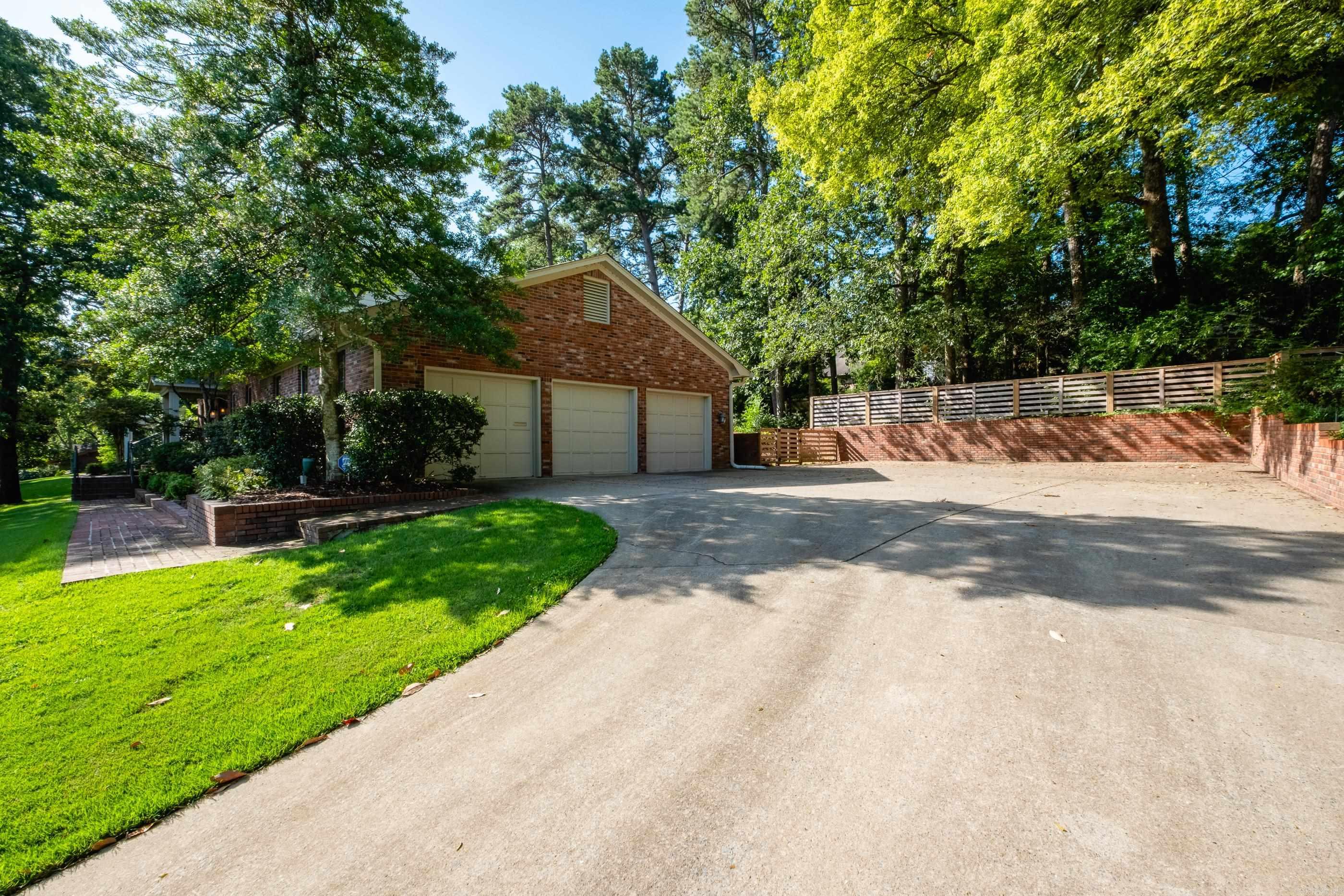 Robinwood - Residential