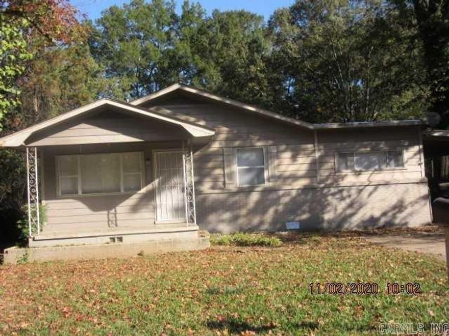 Currently being remodeled. Great 4BD/2BA in SWLR that is waiting for you to call home. The lease for this property is for 2 years with a 3% increase after the first year. Income has to be 3x the amount of rent unless you have a housing voucher.   **ALL PROPERTIES MAY NOT BE MOVE-IN READY**