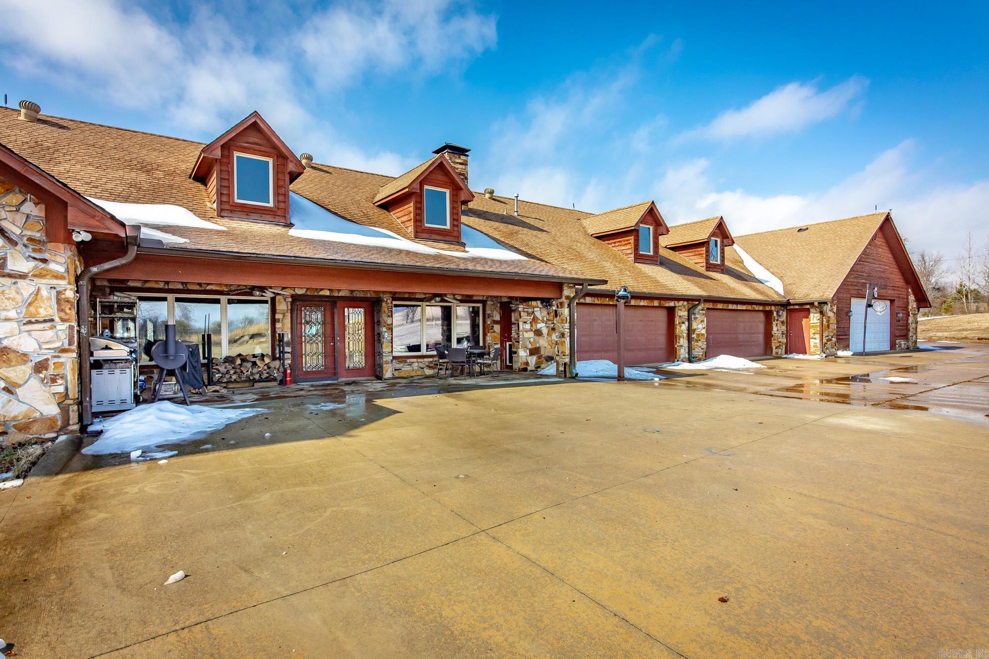 Metes & Bounds - Residential