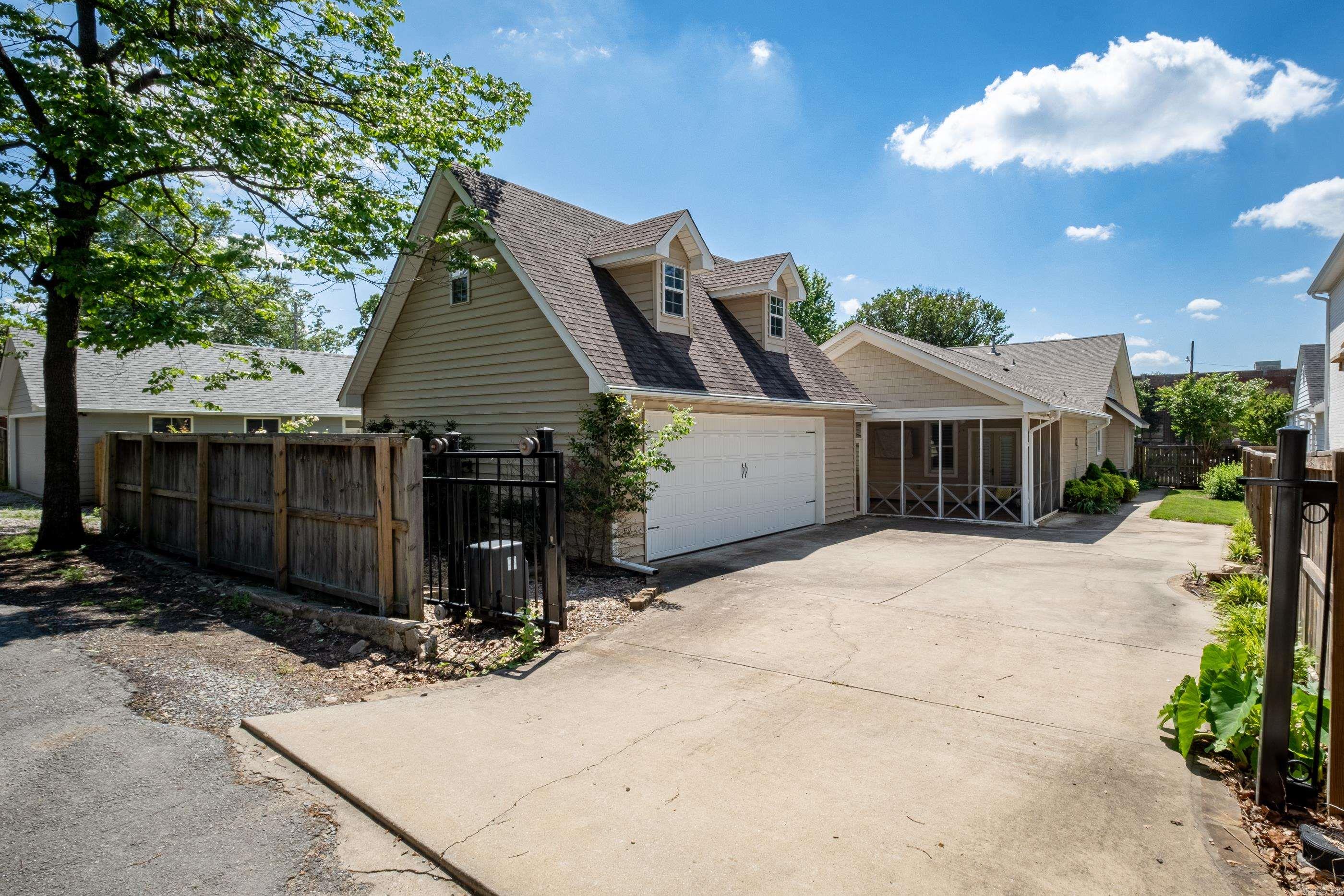 Englewood L1 - Residential