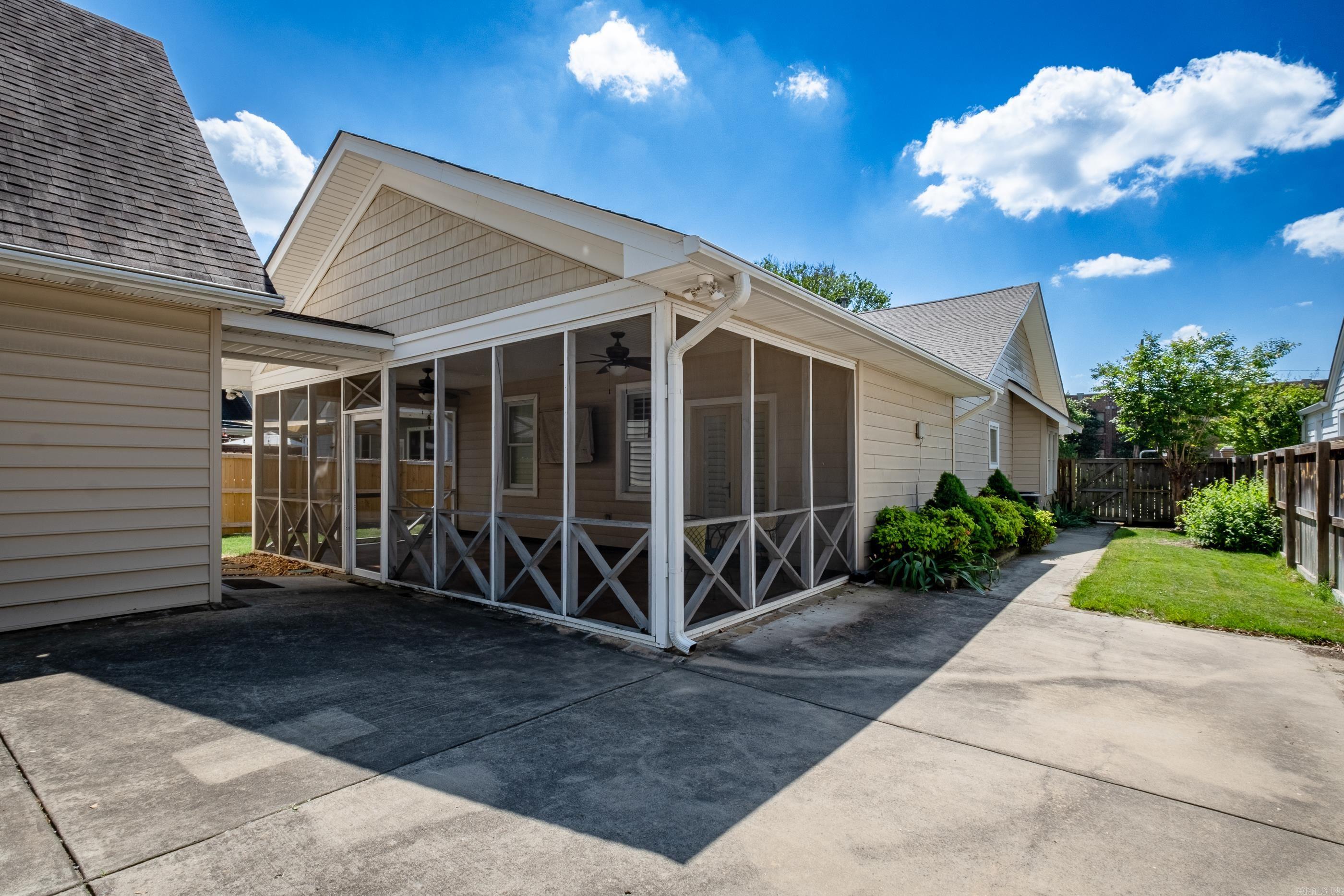 Englewood L1 - Residential