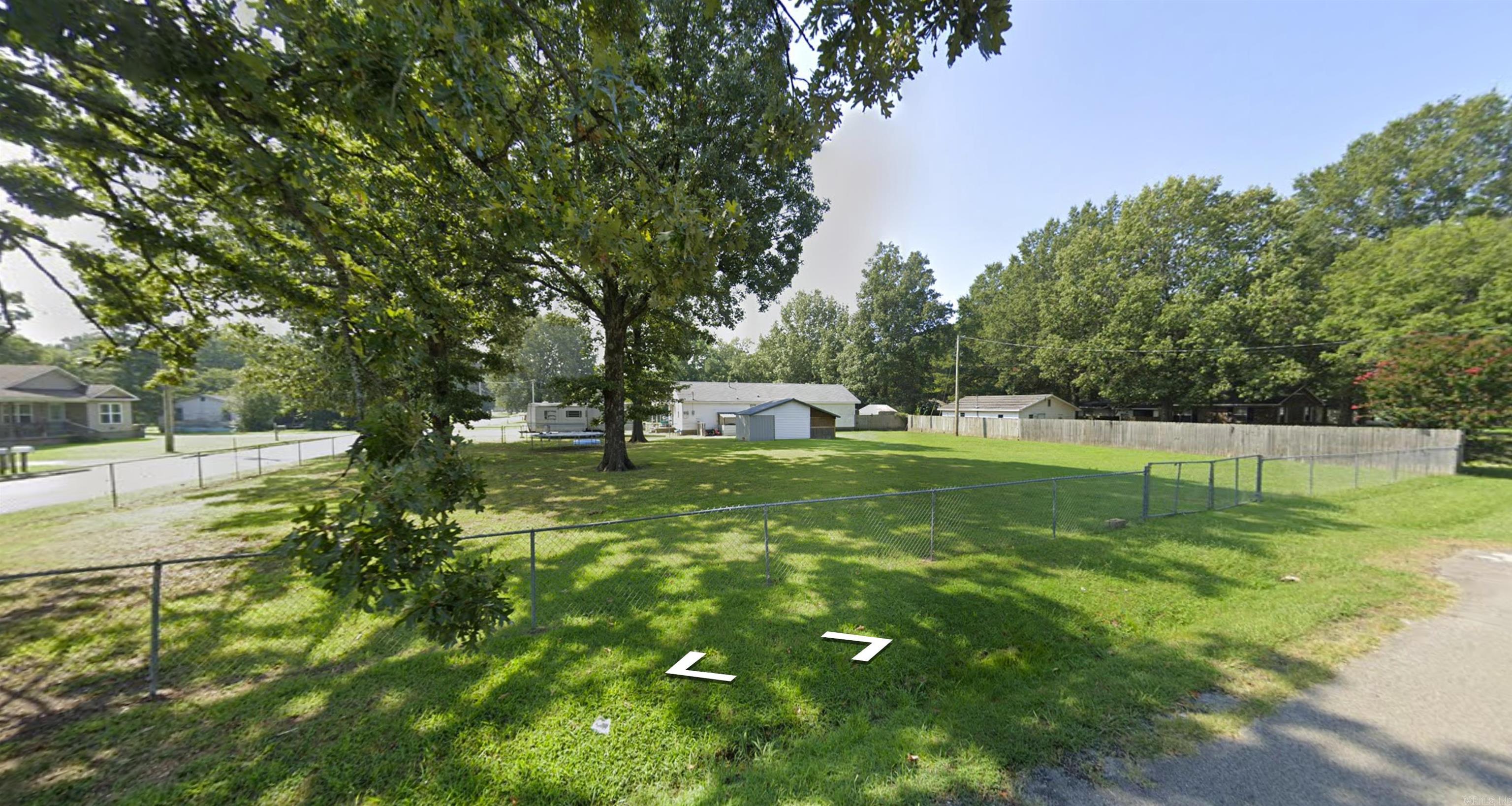 Attention all investors! 710 N 15th Ave features a .37 acre lot 104x152 with tons of potential. The possibilities are endless for this high potential investment. Agents see remarks.