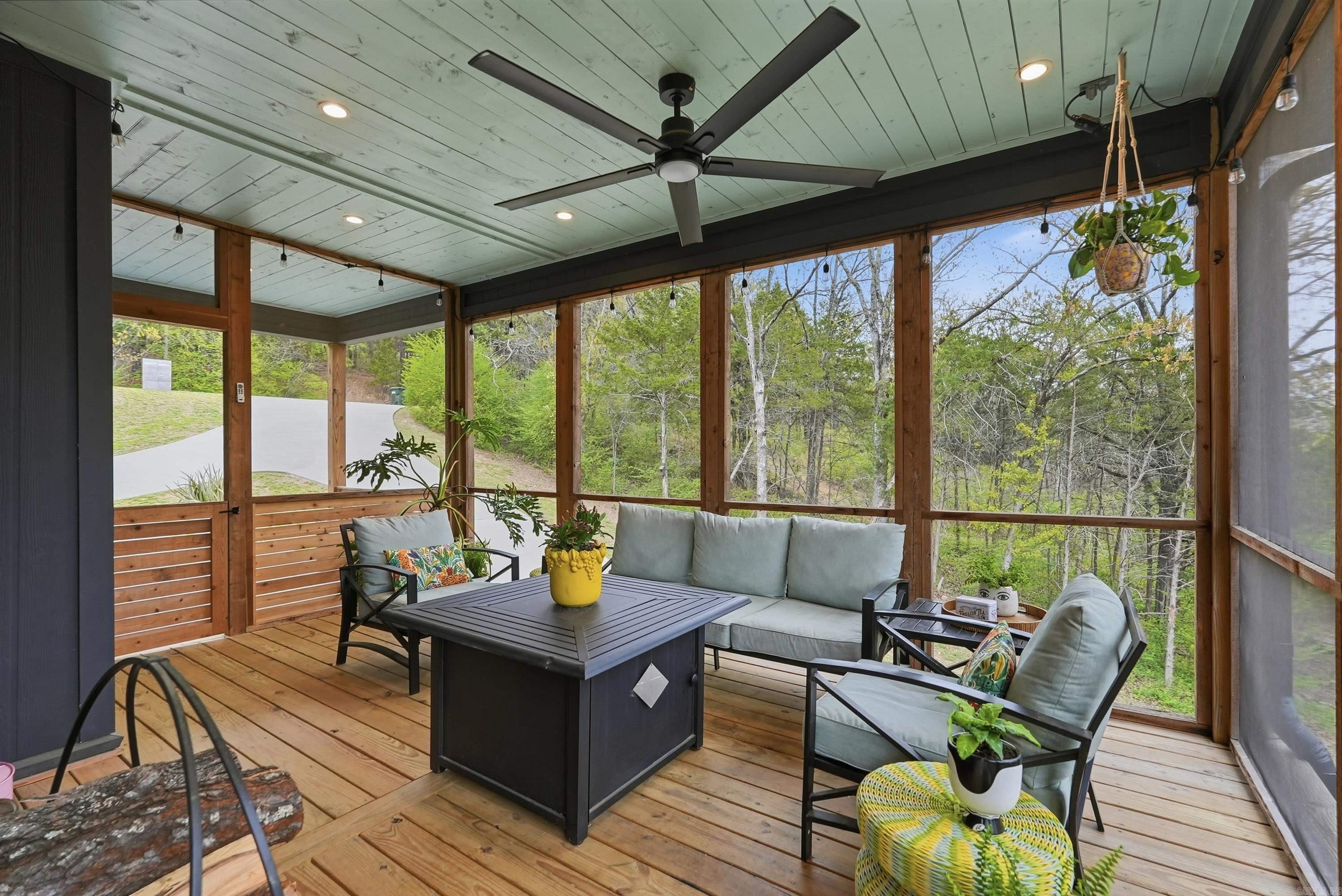 Nob Hill - Residential