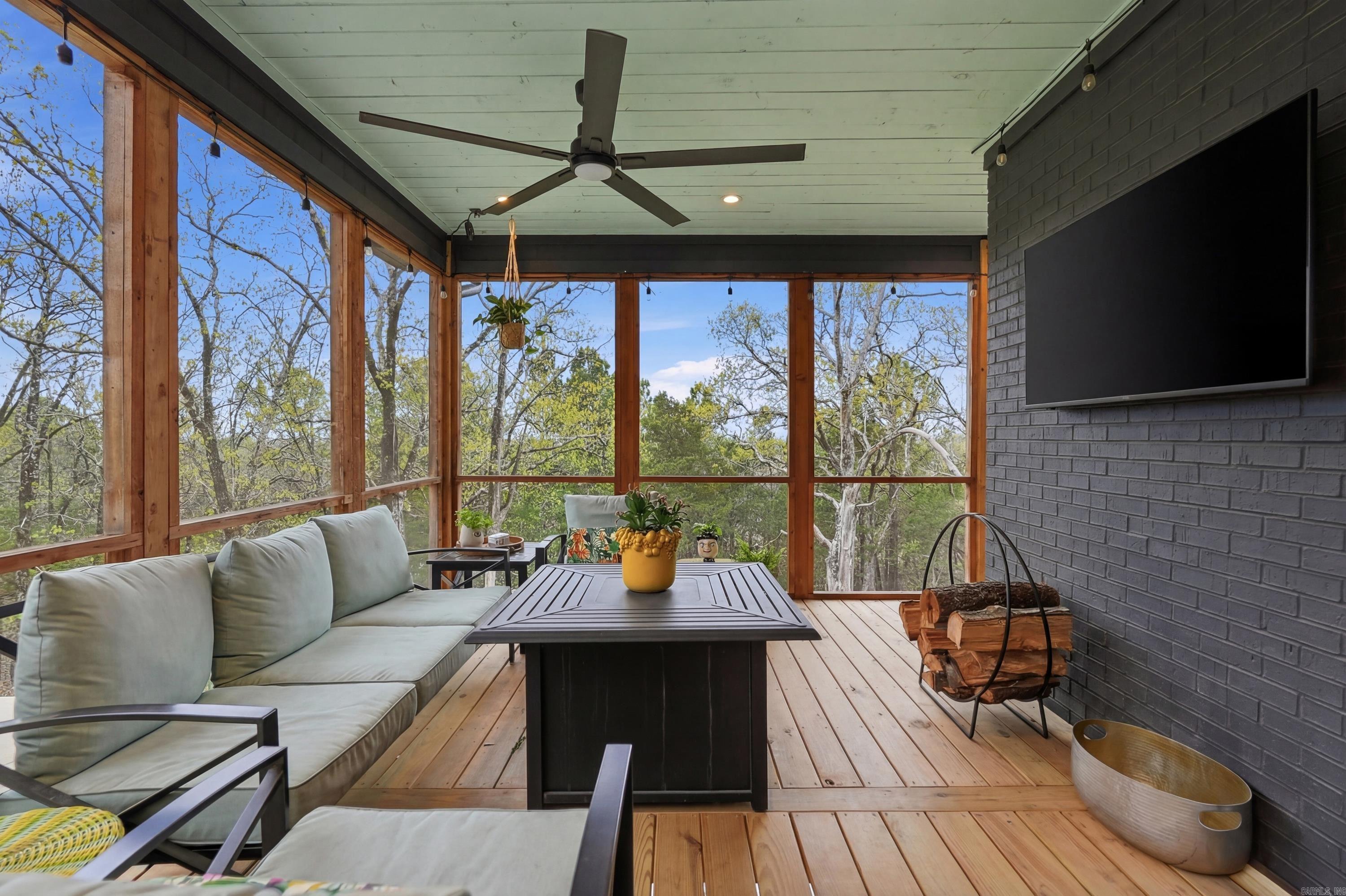 Nob Hill - Residential