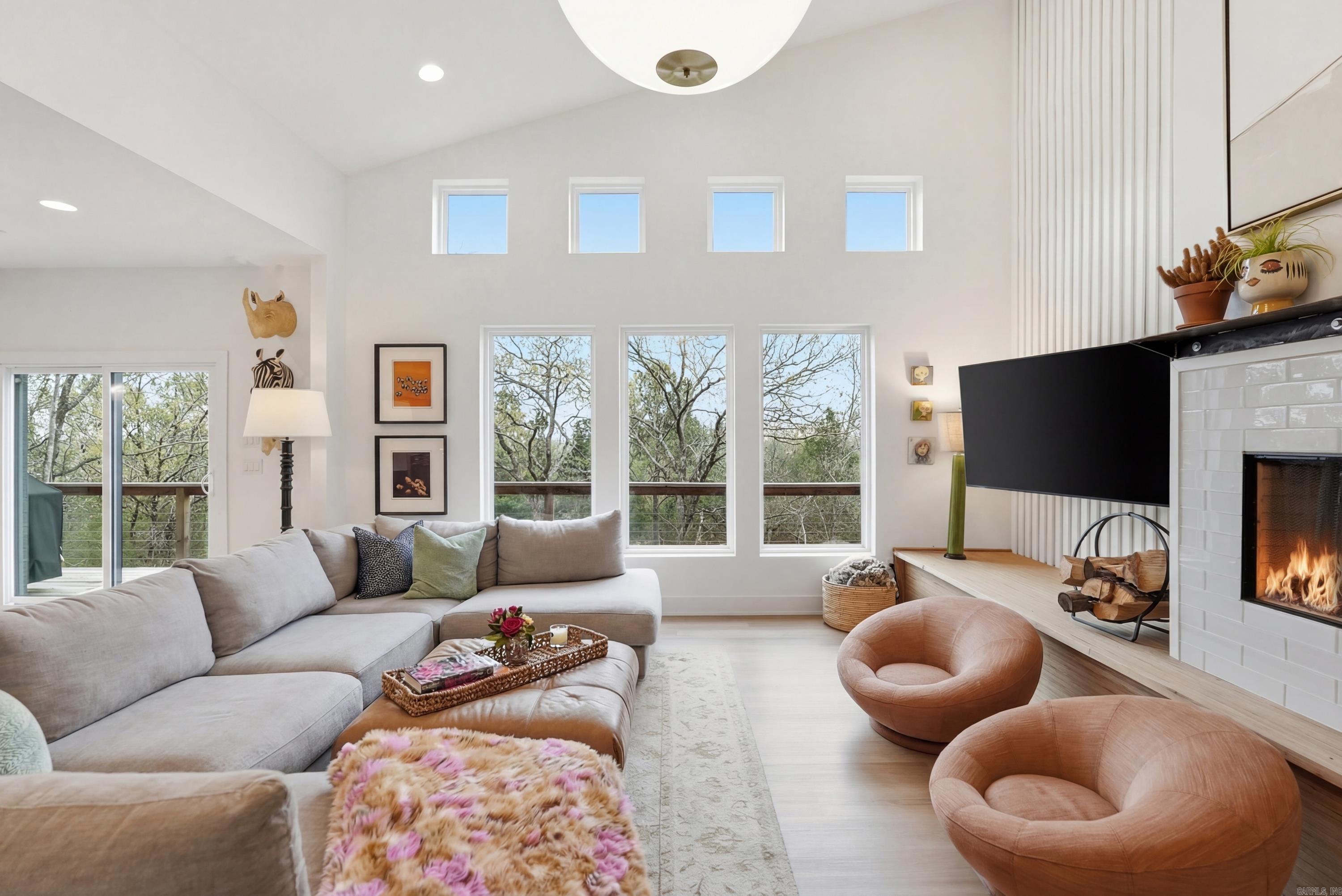 Nob Hill - Residential