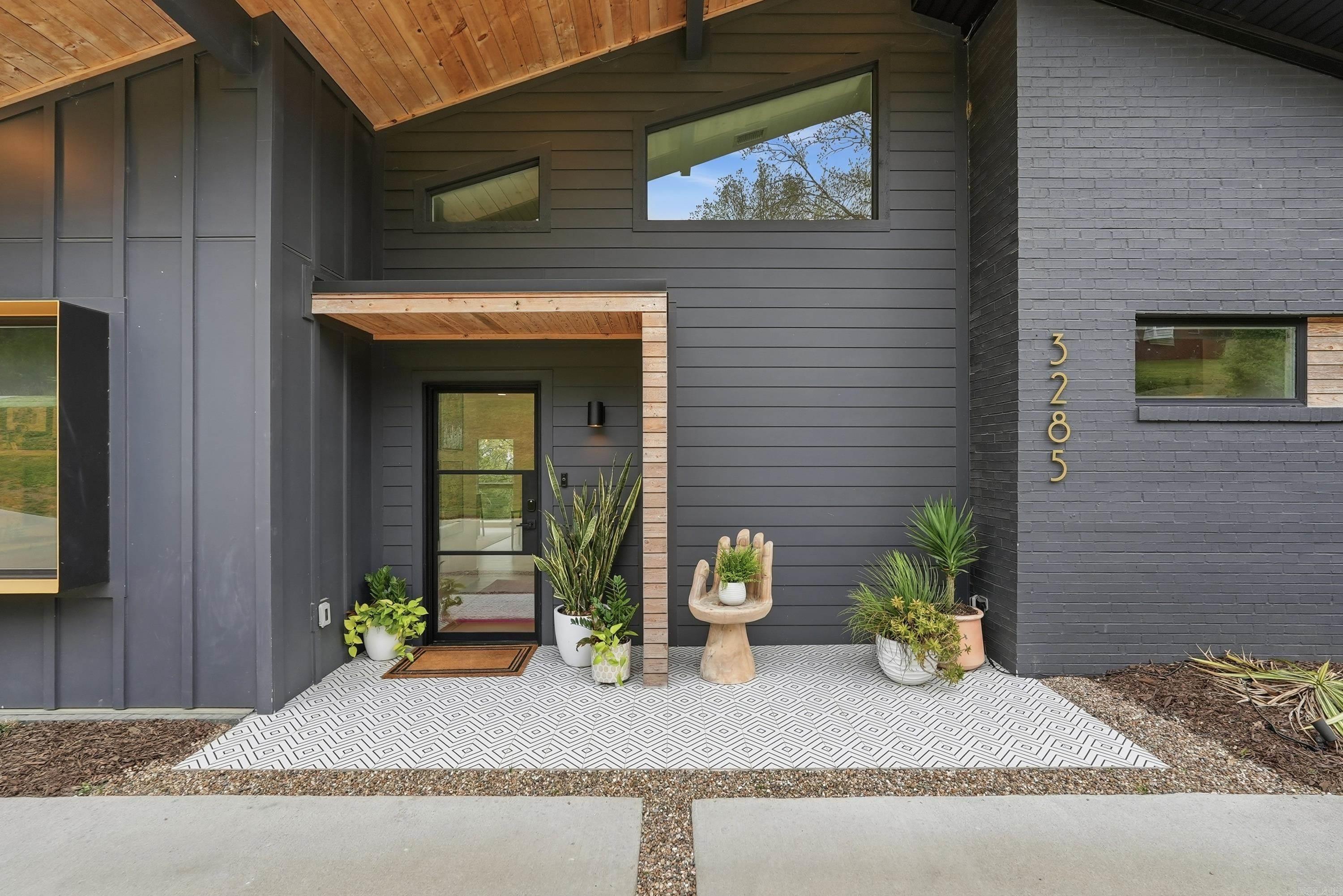 Nob Hill - Residential