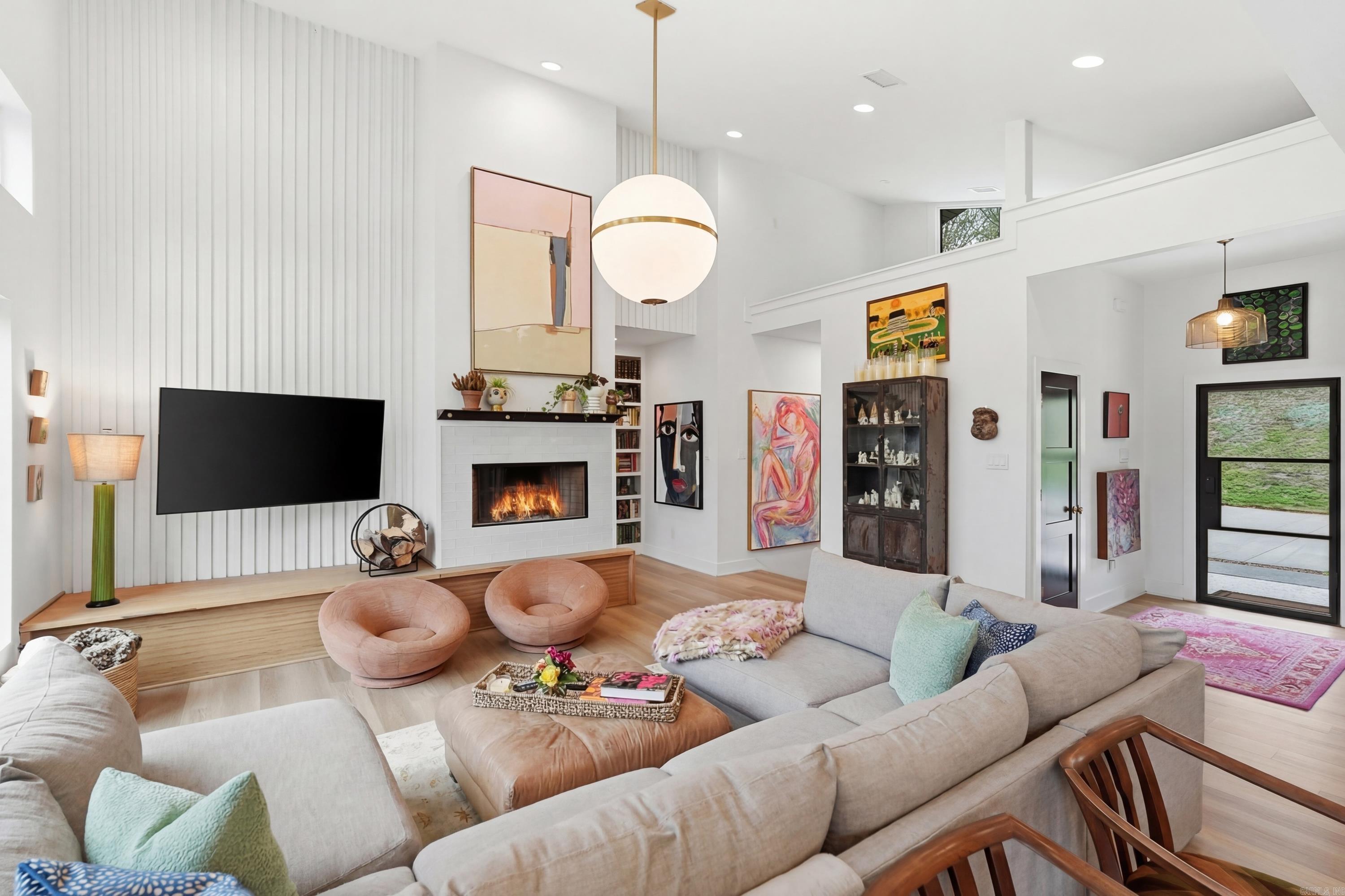 Nob Hill - Residential