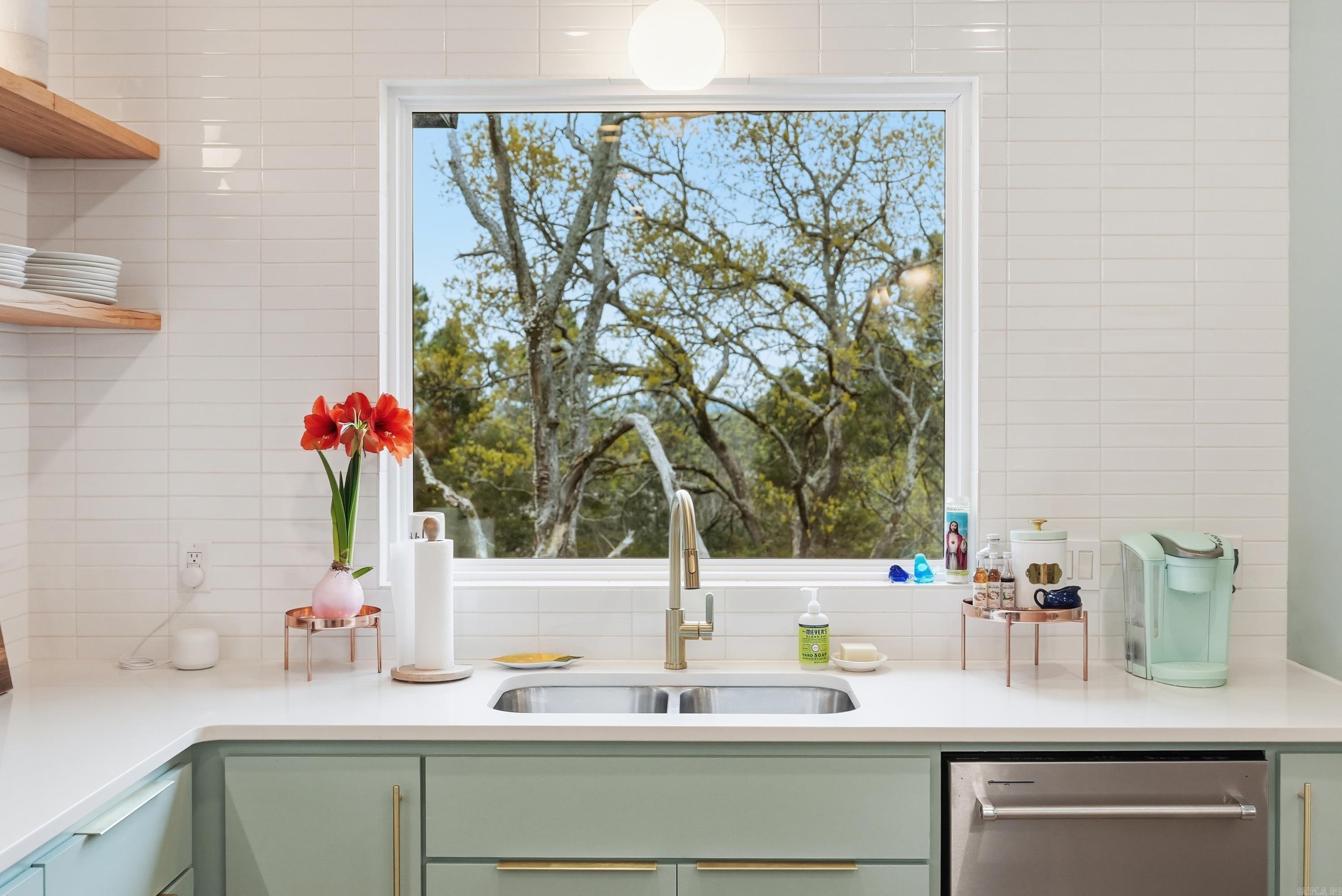 Nob Hill - Residential