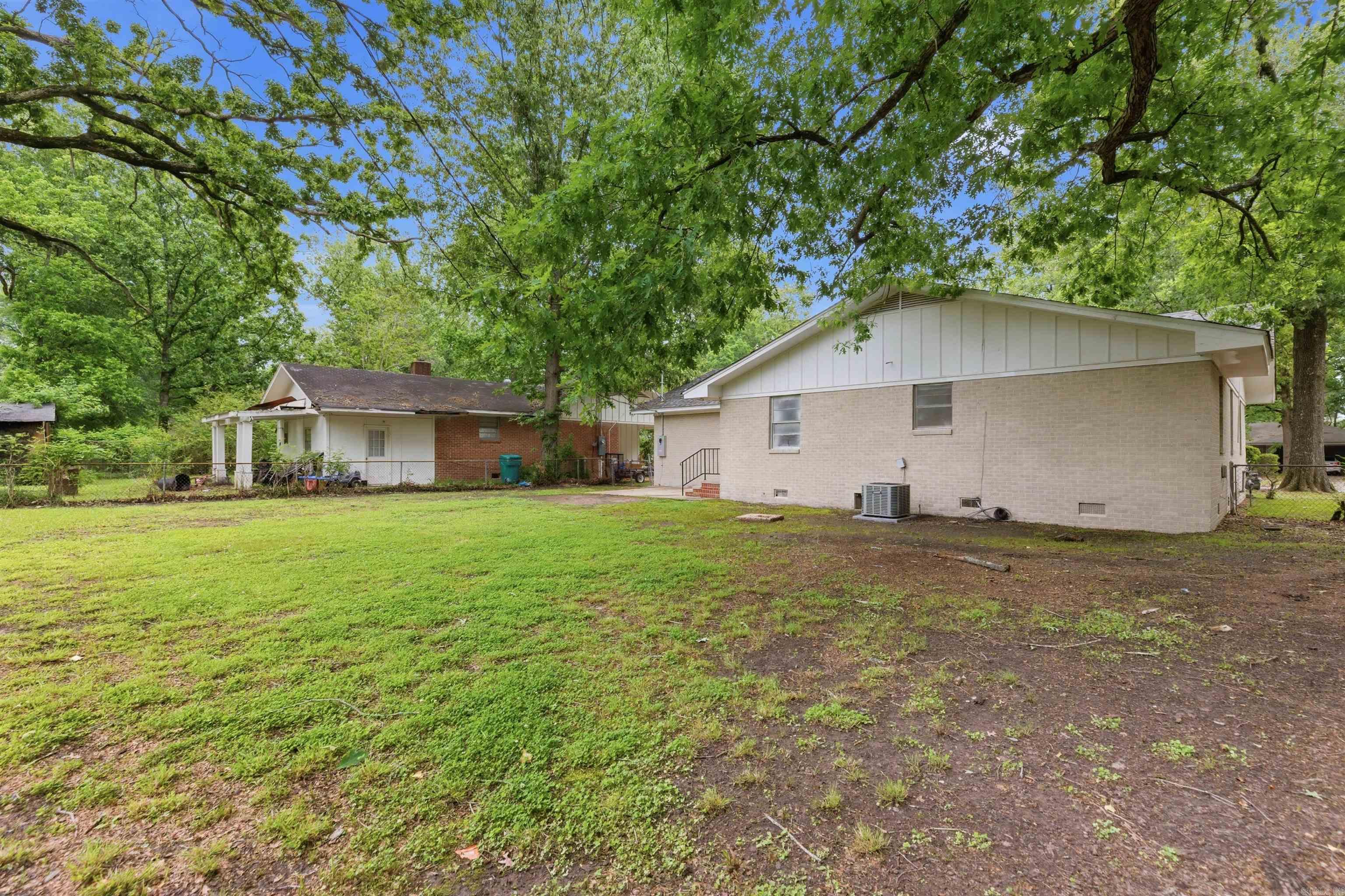 FAIR OAKS ADD - Residential