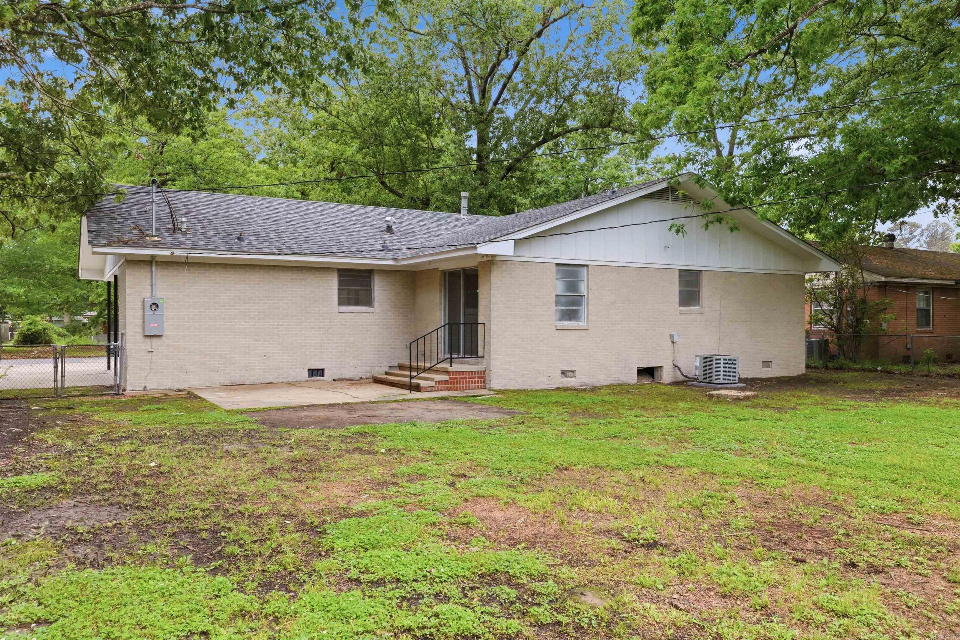 FAIR OAKS ADD - Residential