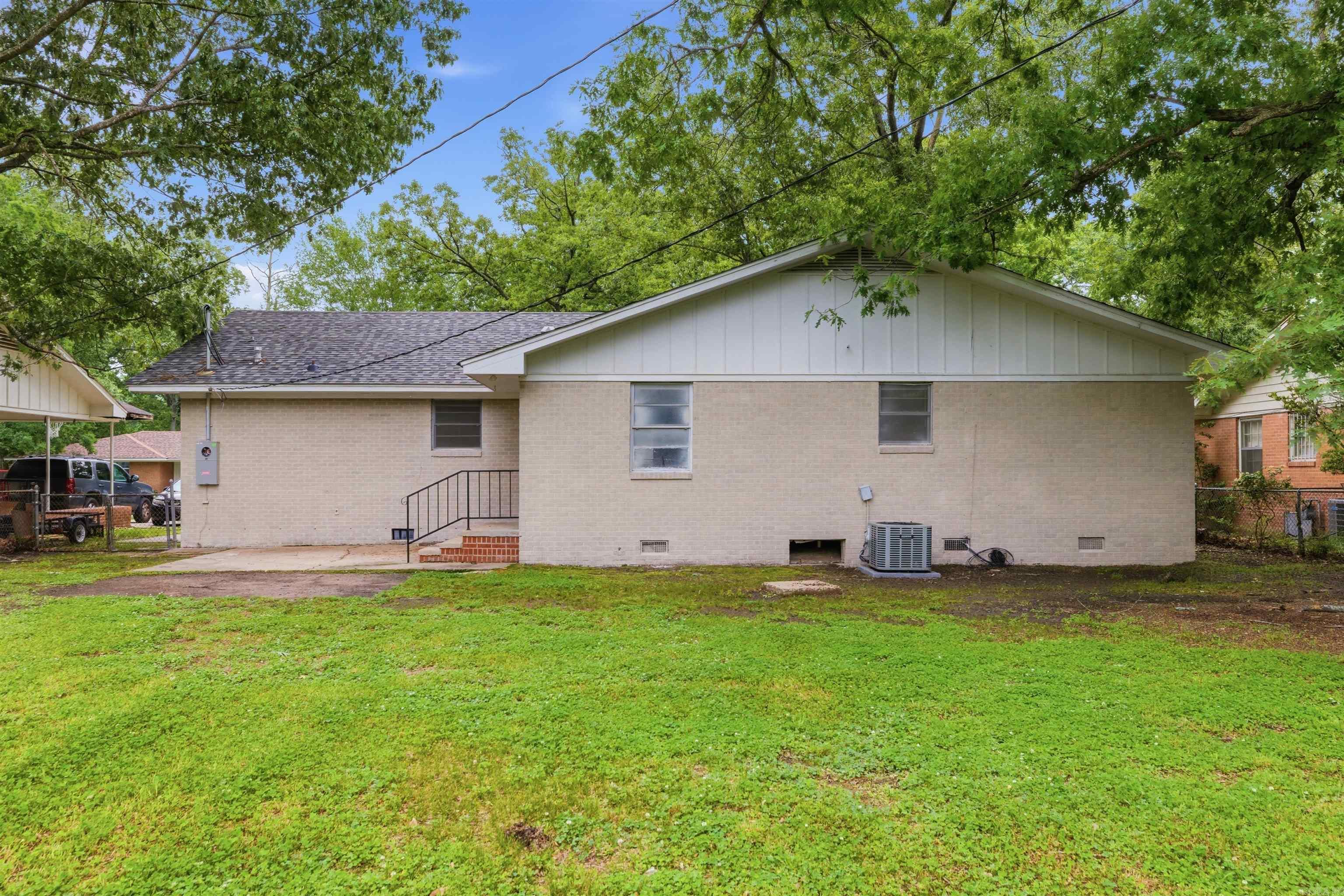 FAIR OAKS ADD - Residential