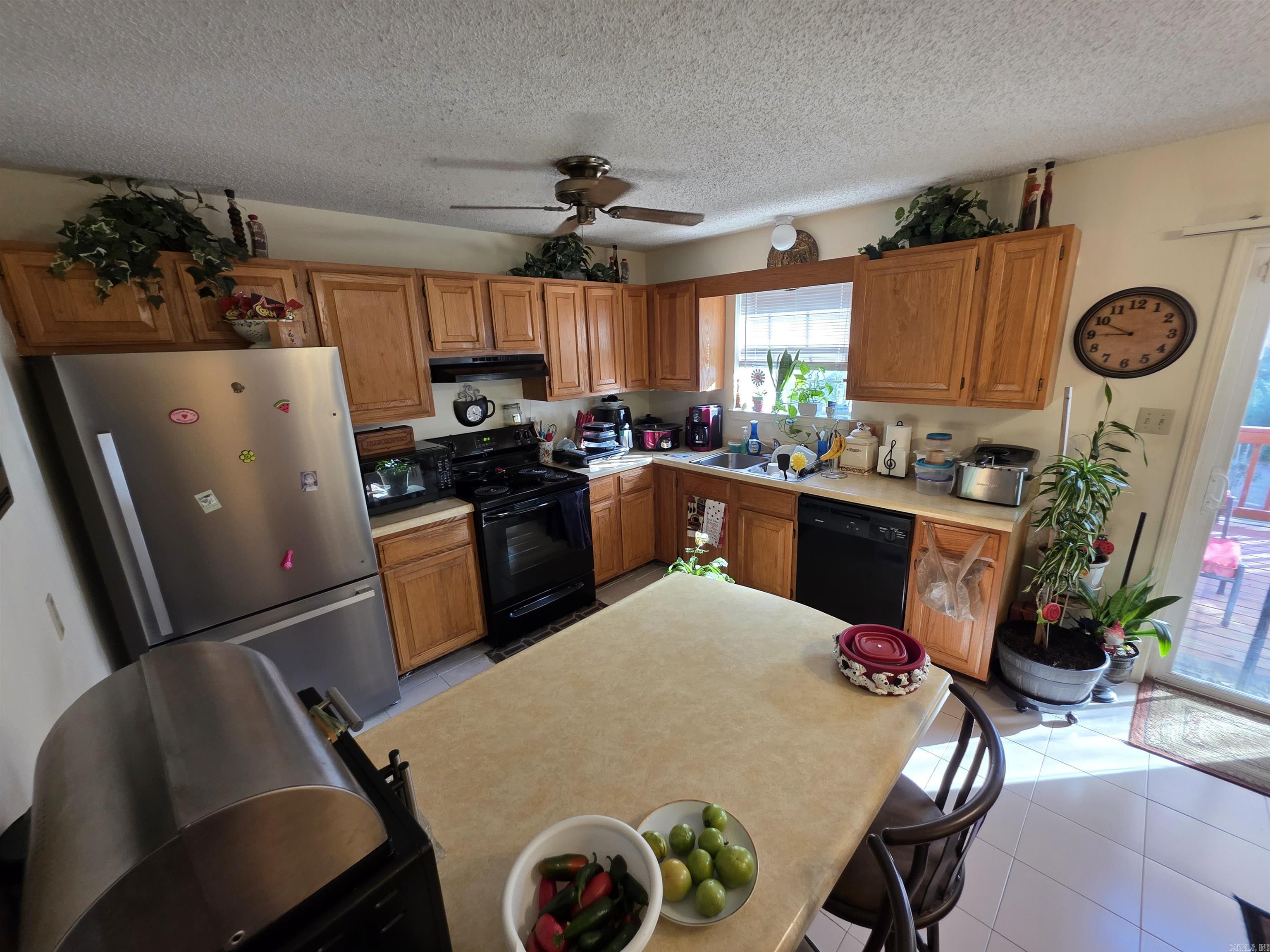 ALMOND ACRES ADDITION - Residential