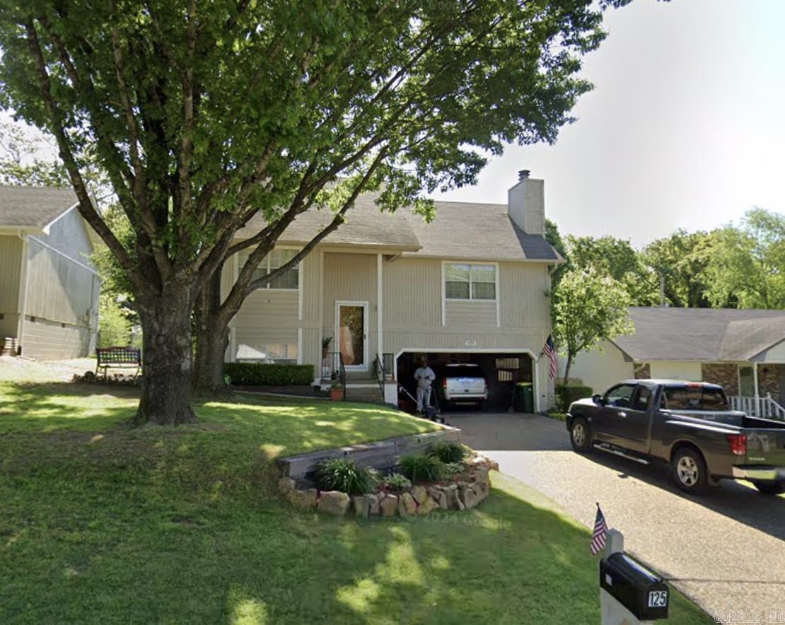 Excellent investment opportunity in a highly desirable Sherwood location! This property offers great potential as either a flip or a long-term rental with built-in income from a stable, long-term tenant. The current tenant has an excellent payment history and pays $1,150/month, covering all utilities. Recent updates include a new HVAC system, water heater, and stove, giving you a solid foundation to work with. With some cosmetic upgrades, this property has strong potential for increased rent and long-term appreciation. A proven income producer with room to grow — don’t miss this versatile investment opportunity! No showings without an accepted offer.