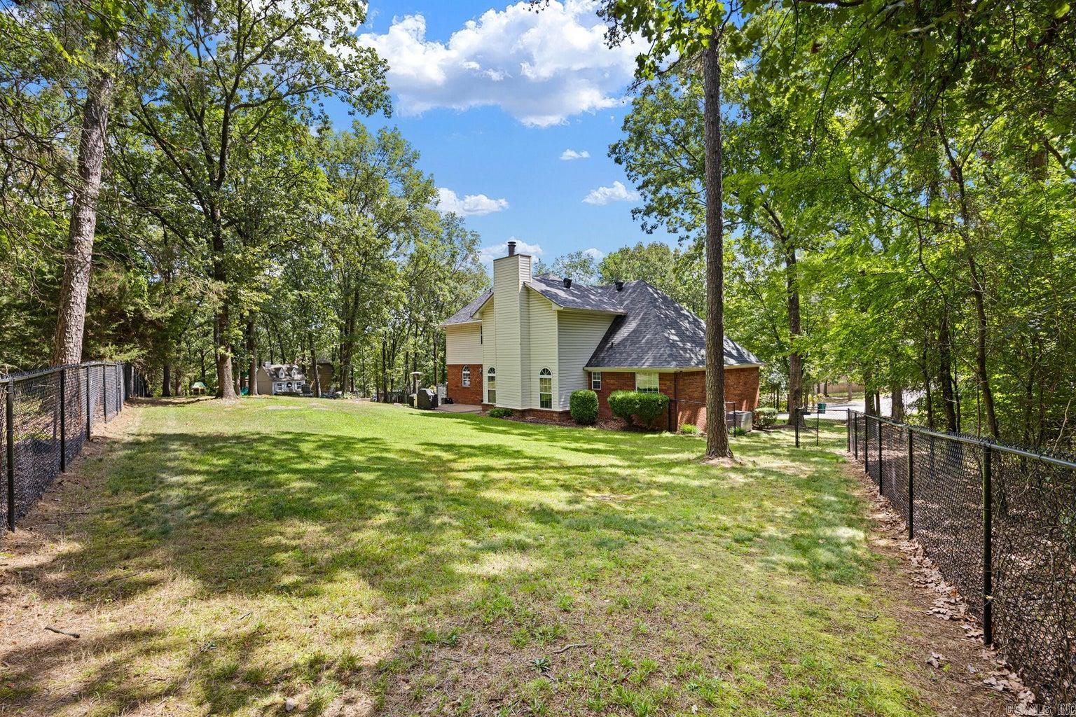 NORTHRIDGE - Residential