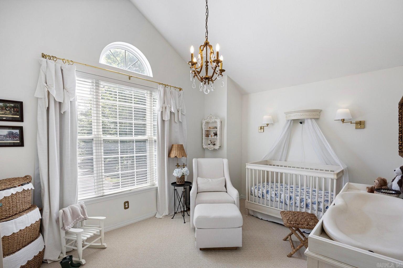 NORTHRIDGE - Residential