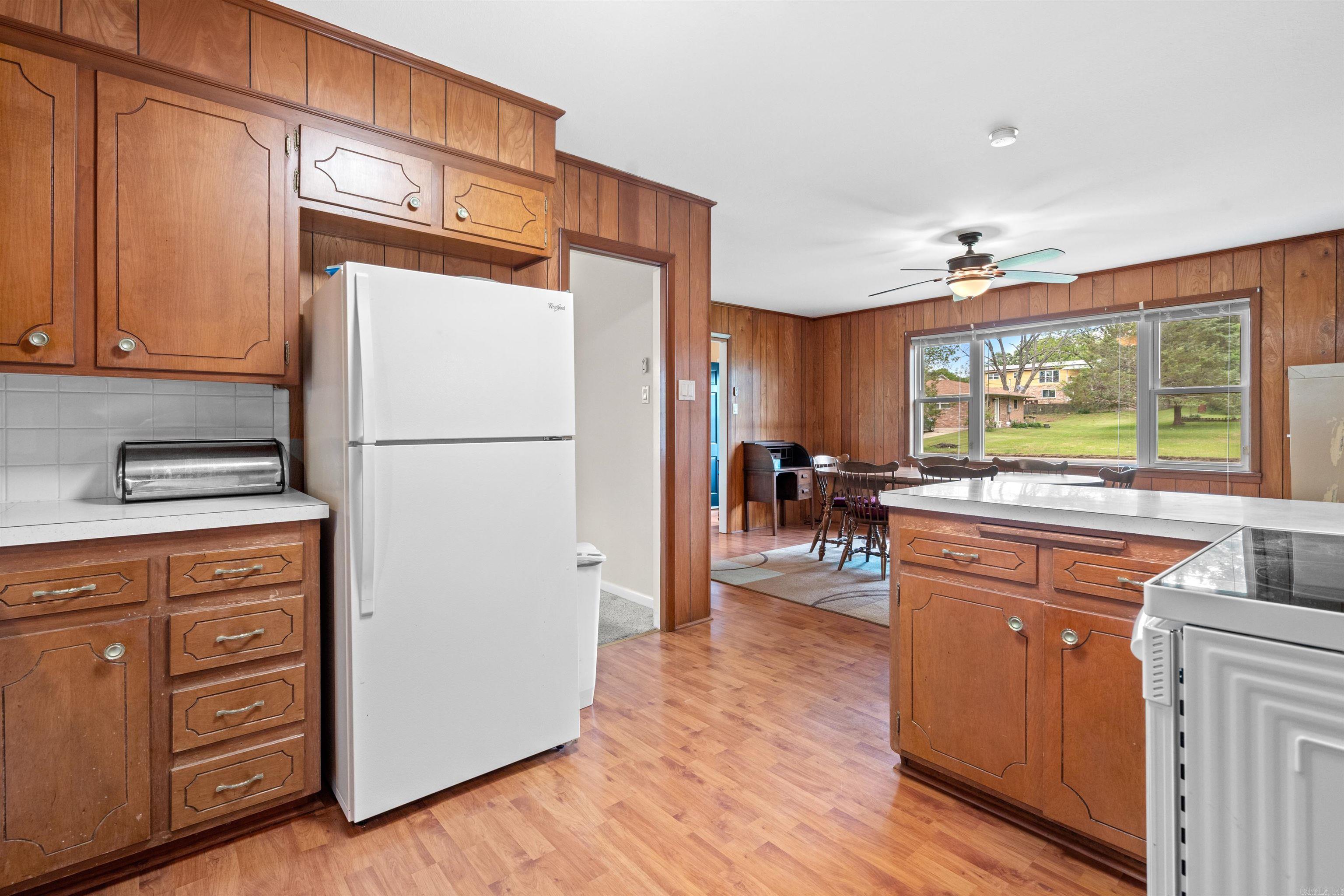 BEVERLY HILLS - Residential