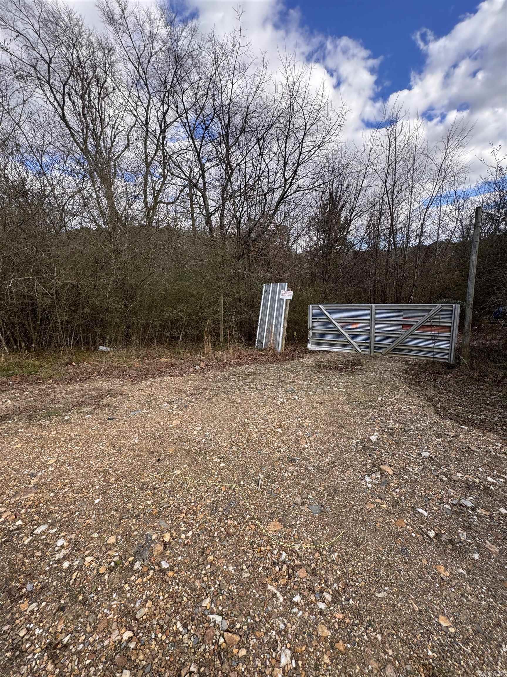 Metes & Bounds - Land