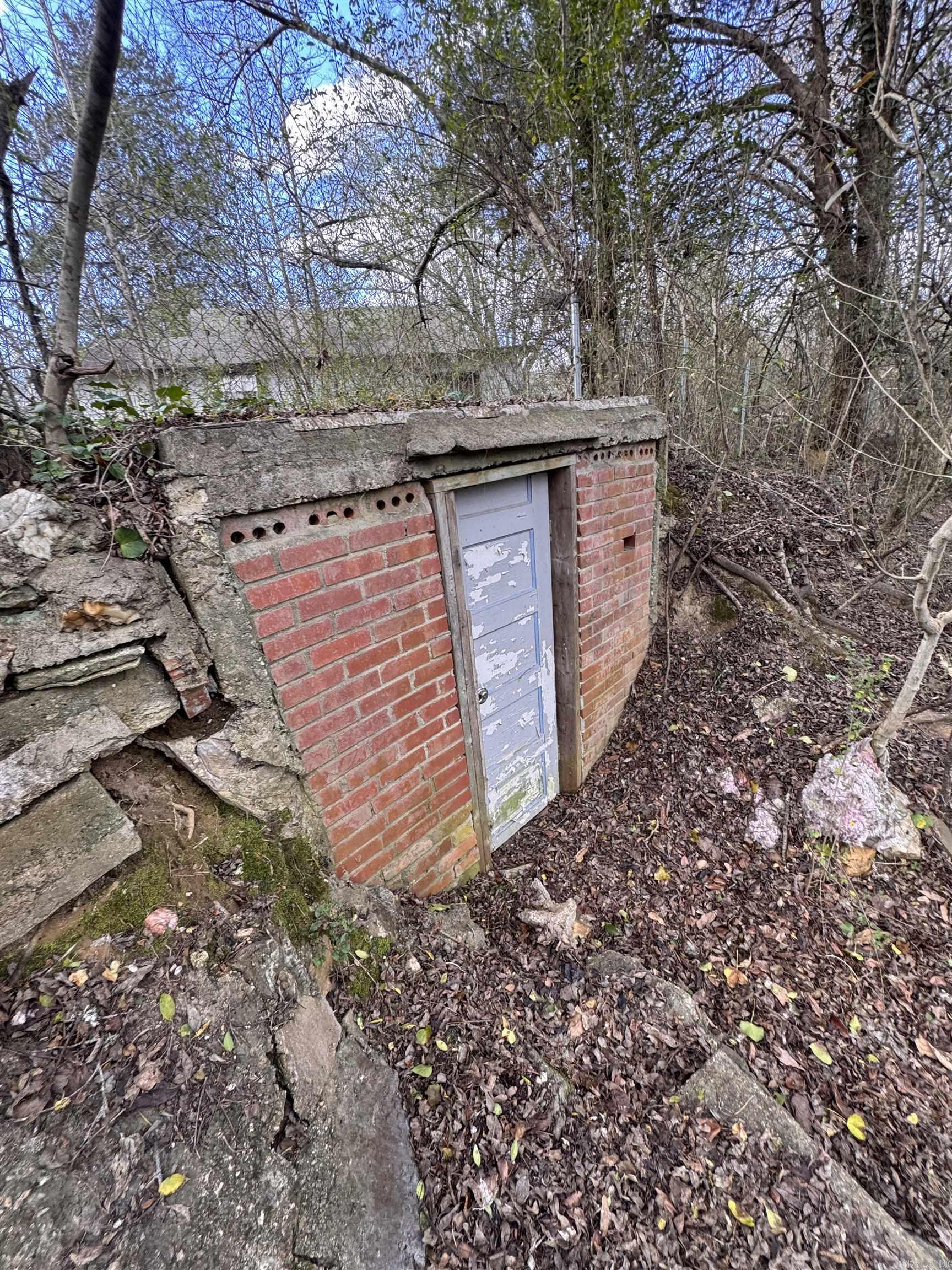 Metes & Bounds - Land