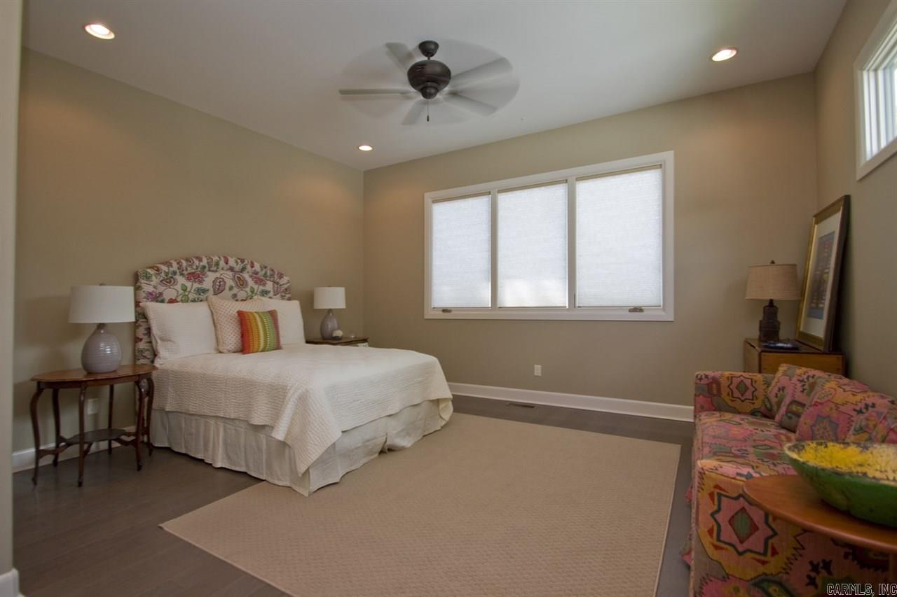 Newtons - Residential