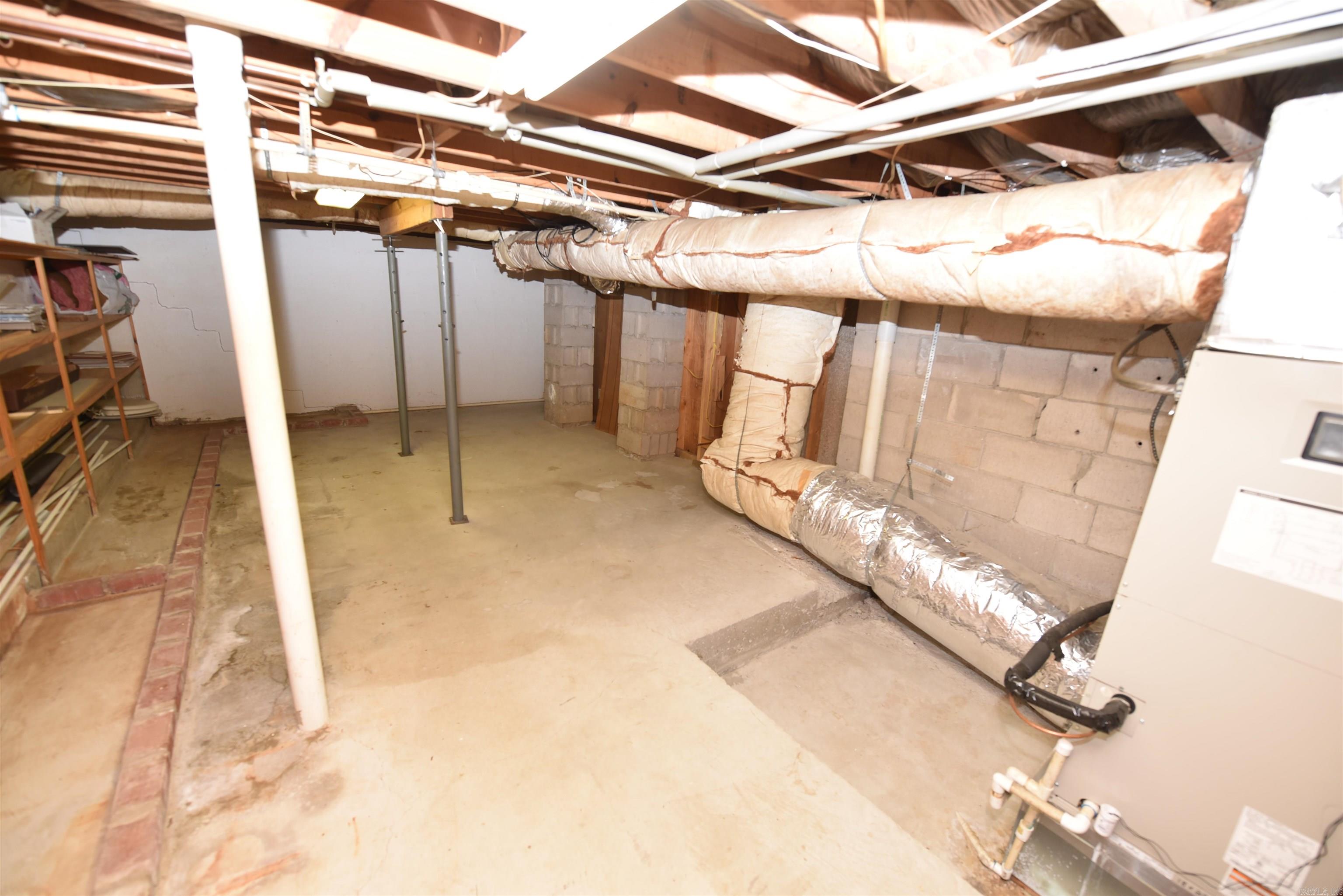 LAKEWOOD - Residential