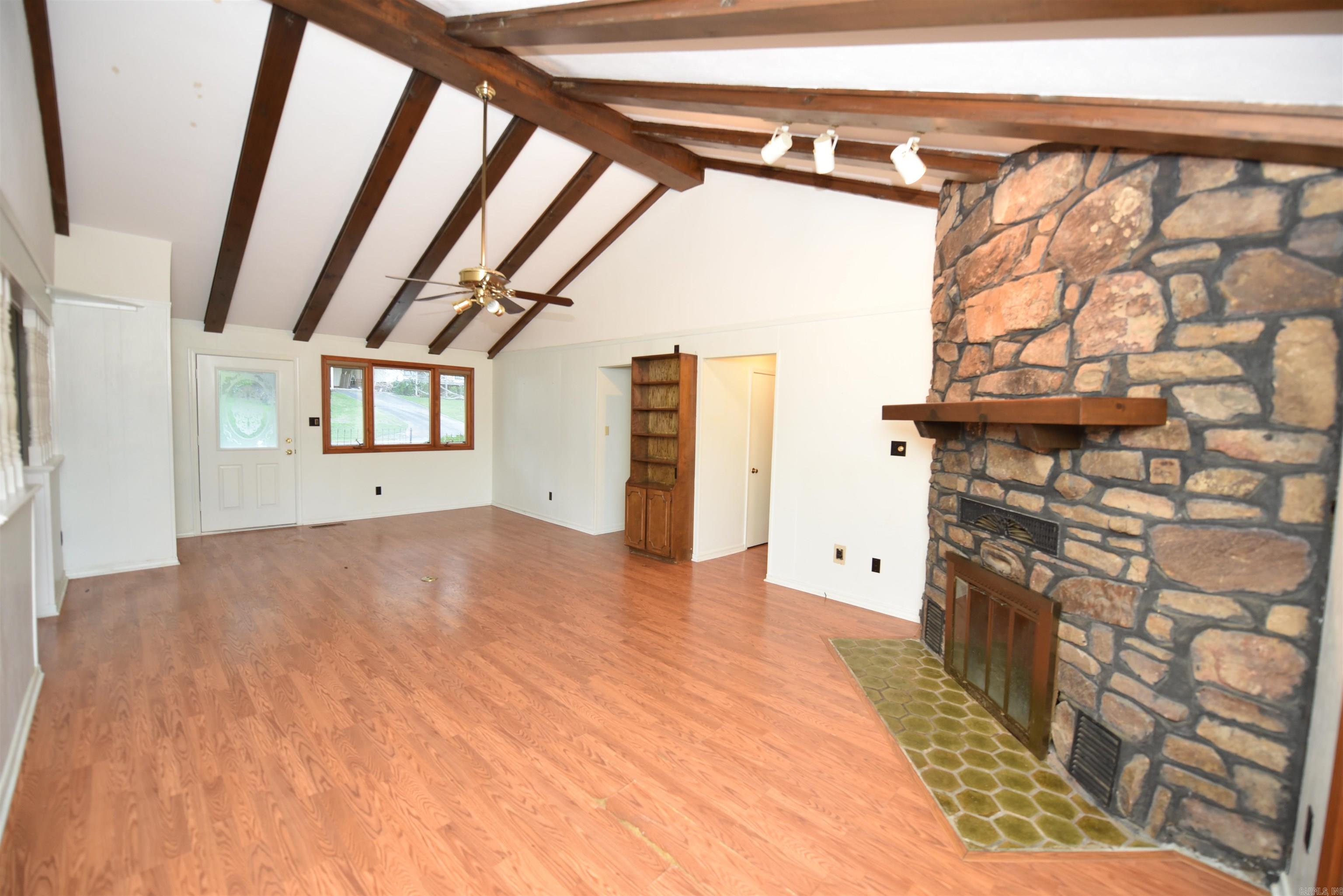 LAKEWOOD - Residential