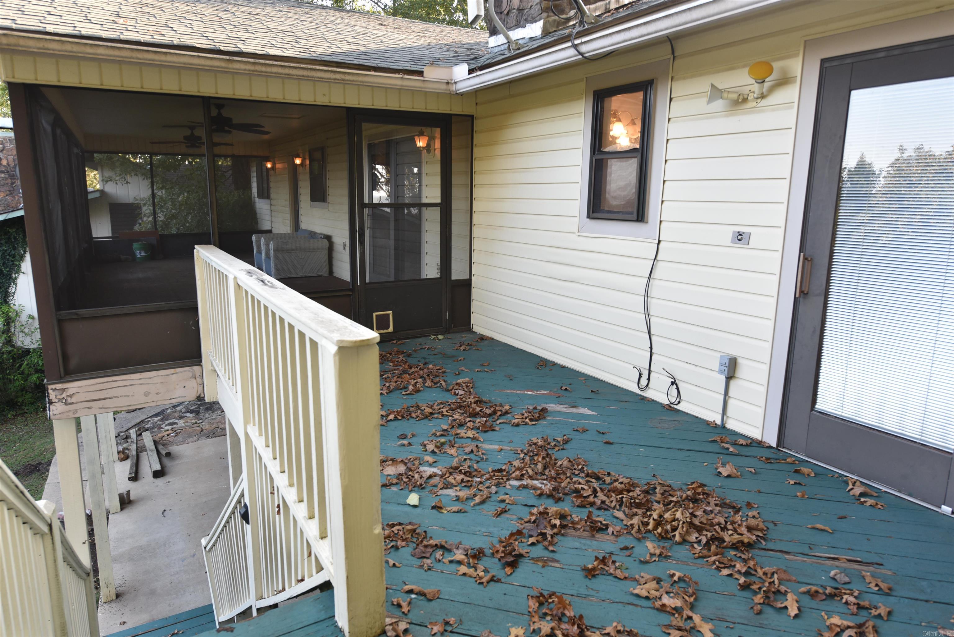 LAKEWOOD - Residential