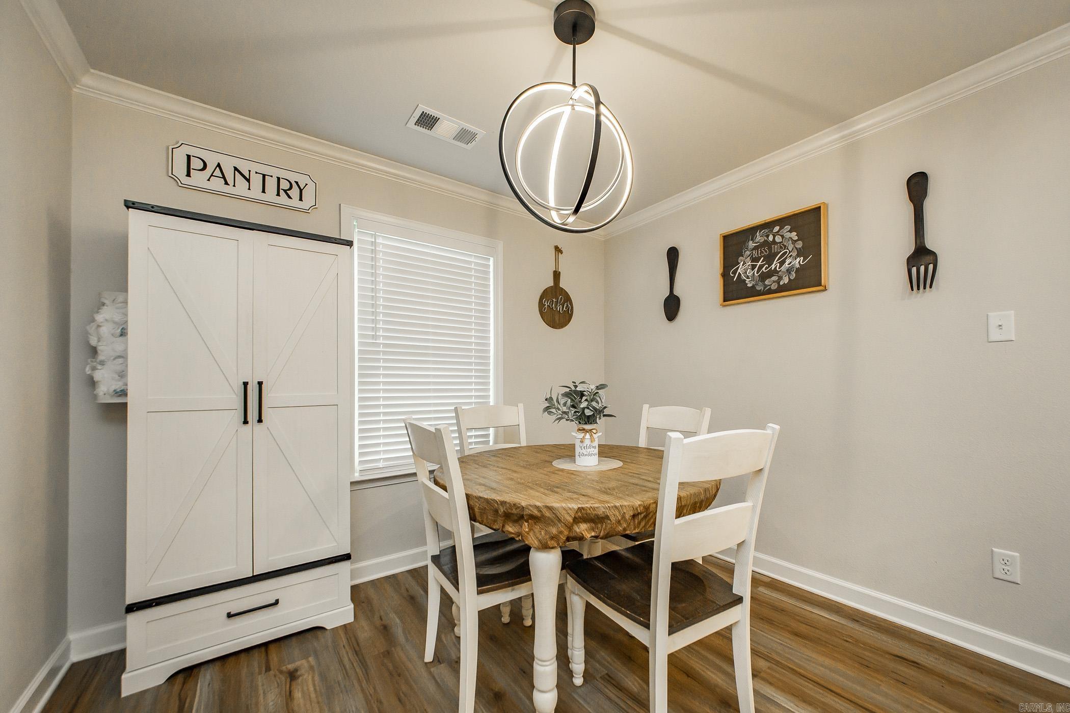 DEERFIELD ESTATES - Residential