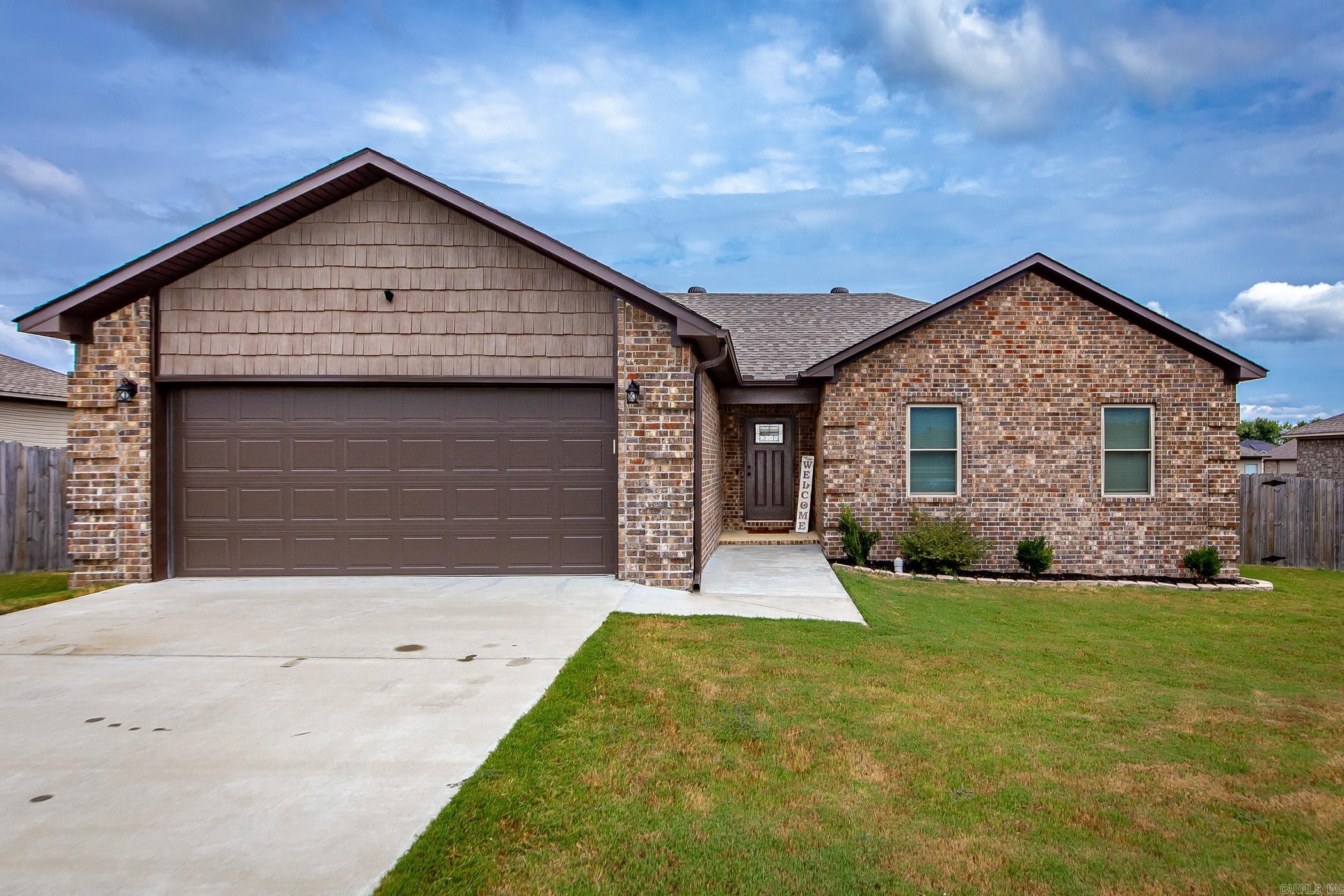 DEERFIELD ESTATES - Residential