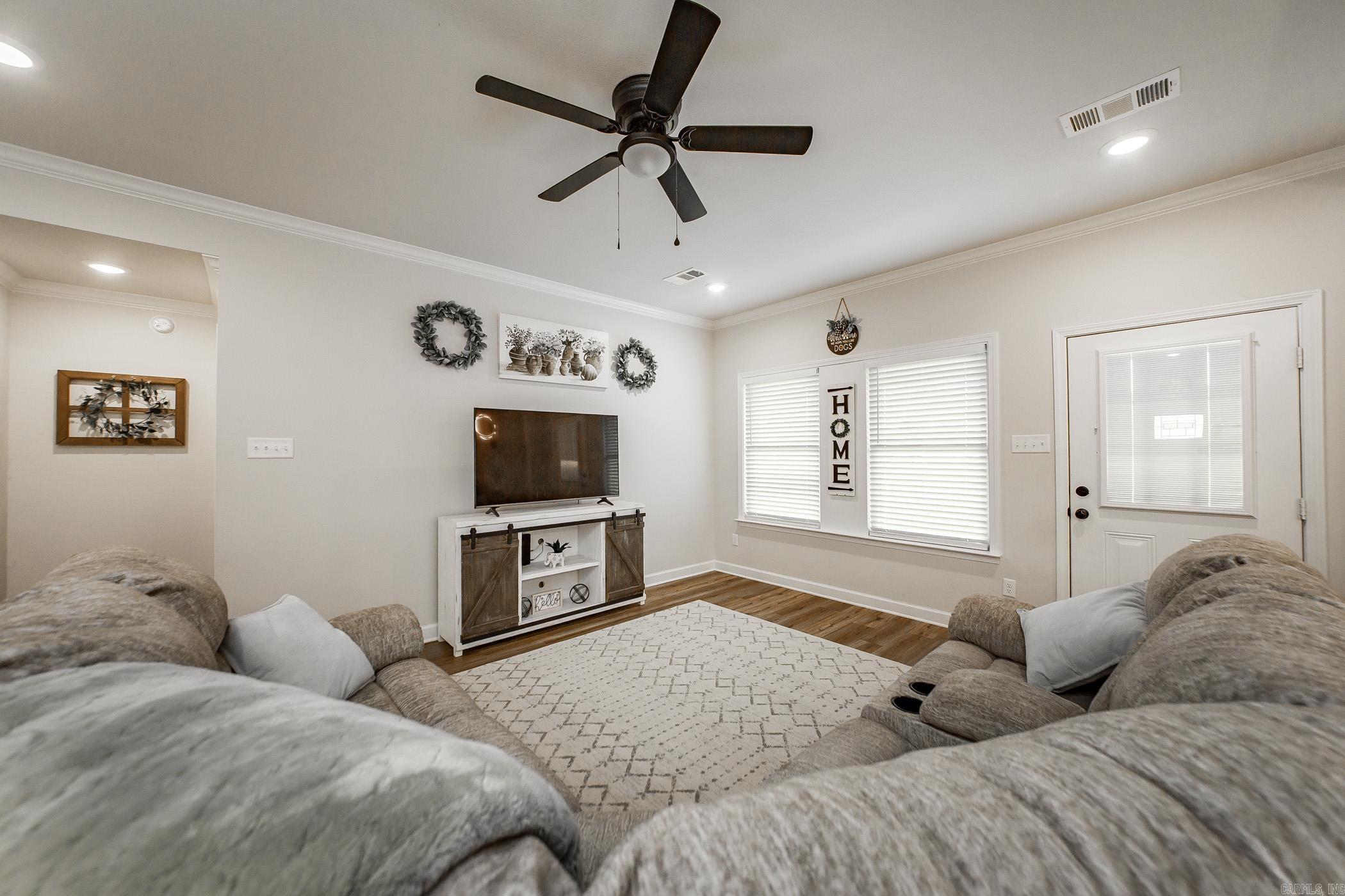 DEERFIELD ESTATES - Residential