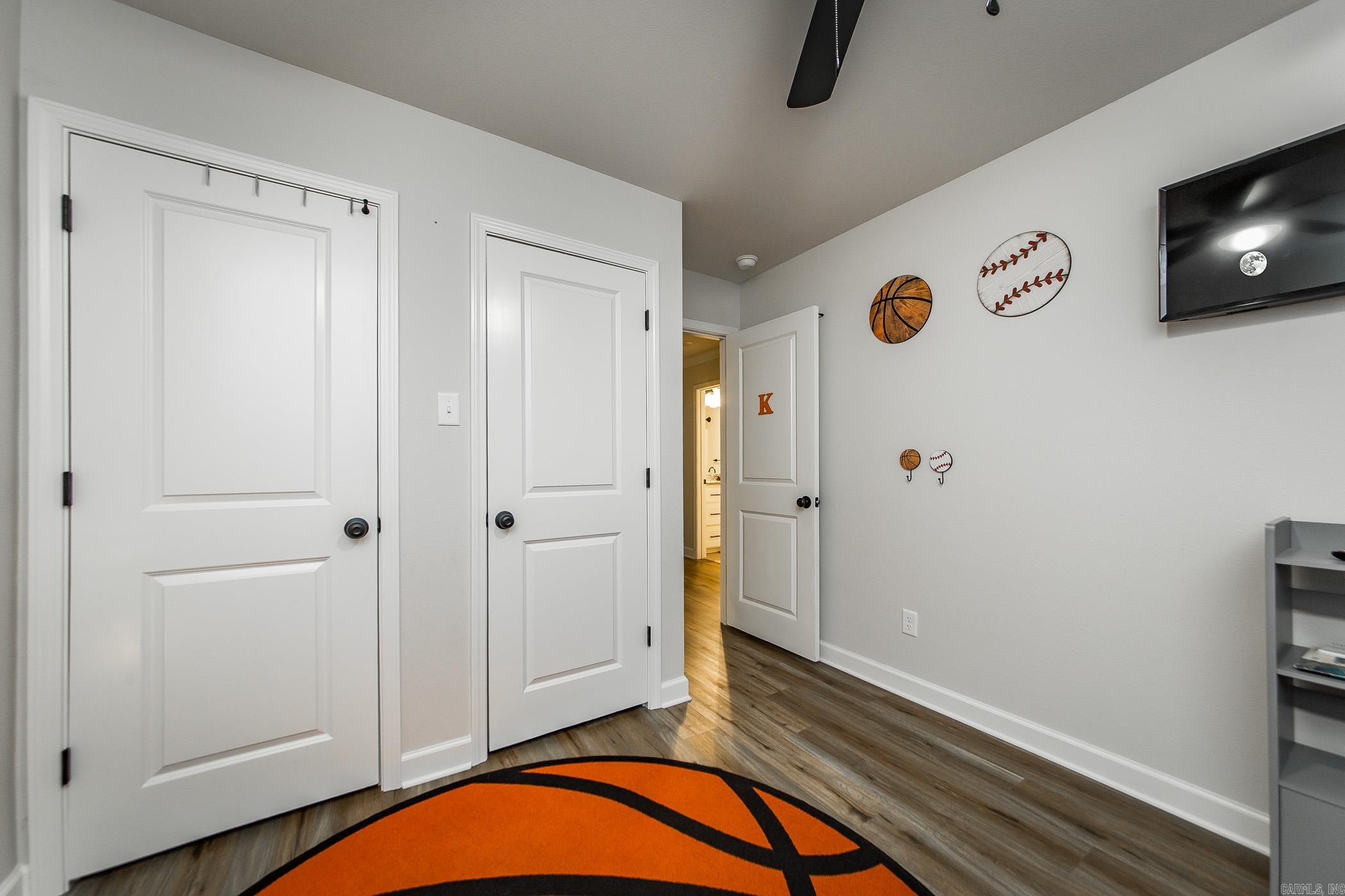 DEERFIELD ESTATES - Residential