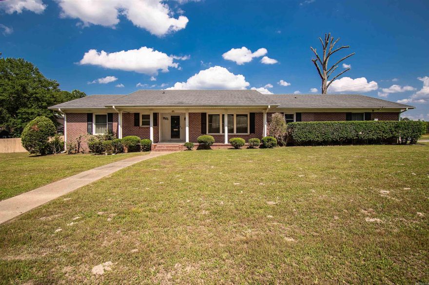 Contact Century 21 United (870) 863-4011 to view this 3 bedroom, 2 bathroom home located in Smackover, Arkansas.