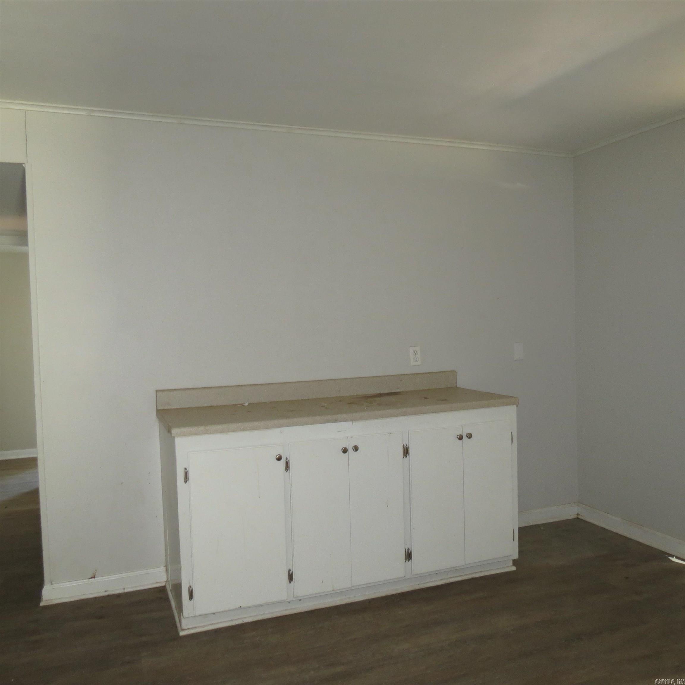 MCKEWENS - Residential