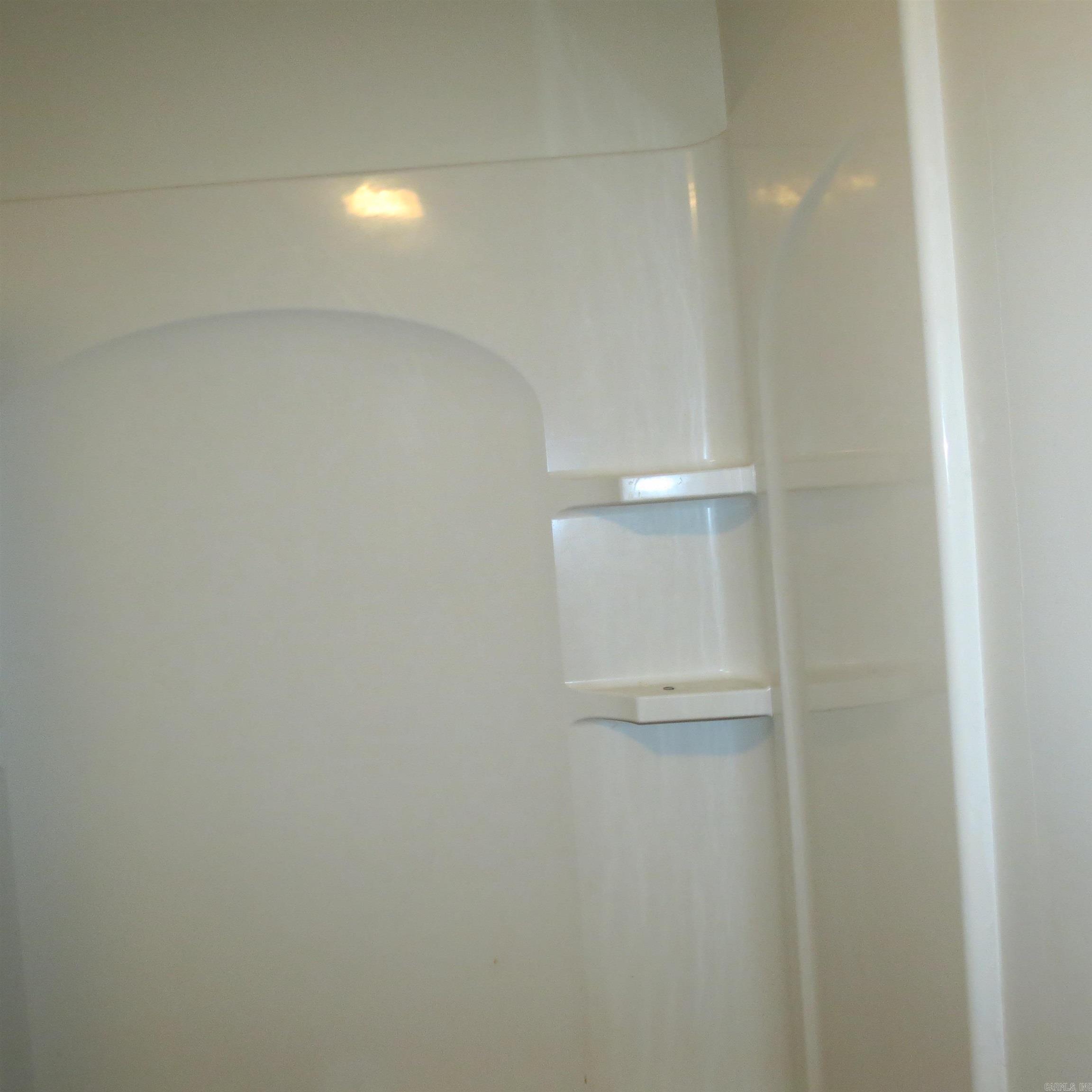 MCKEWENS - Residential