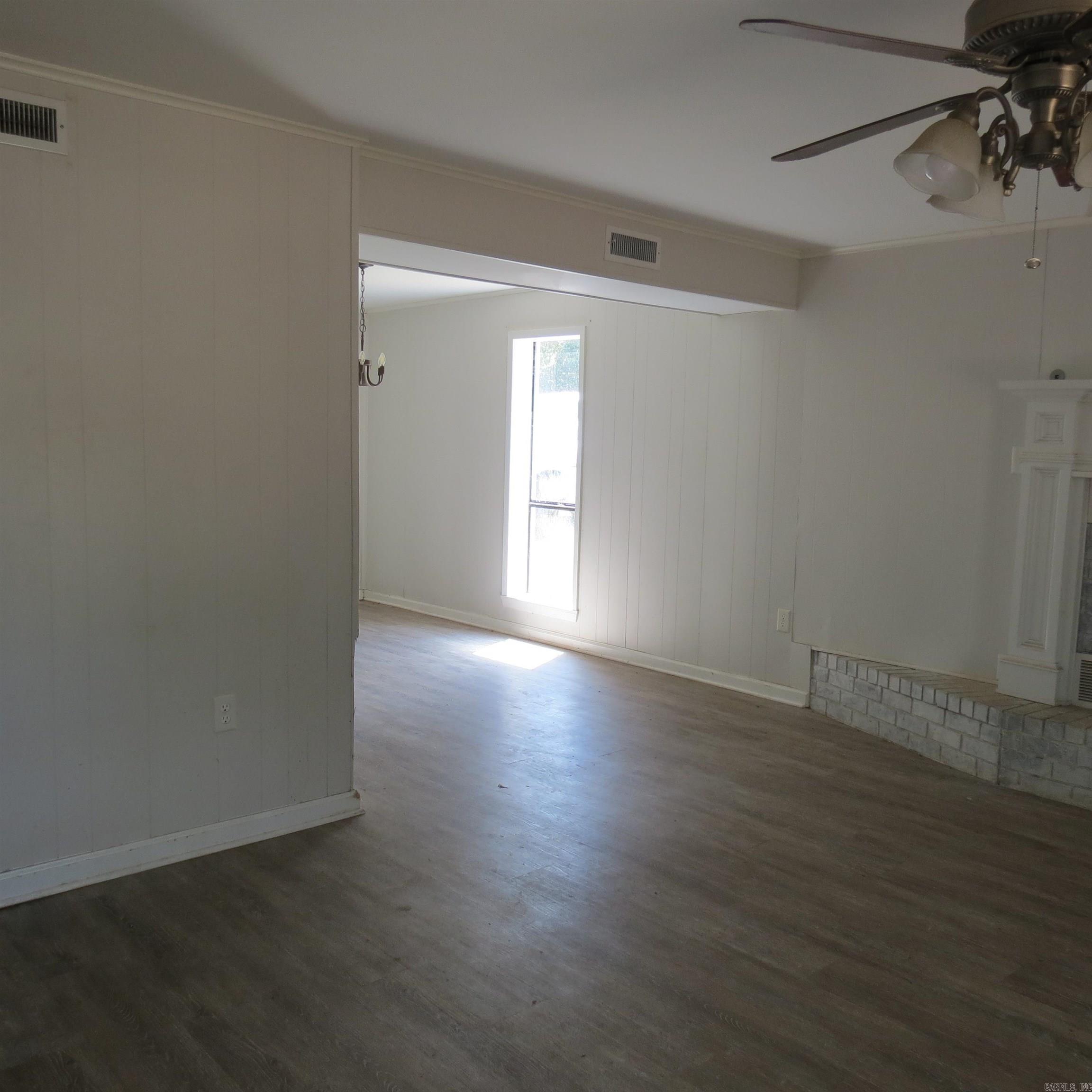 MCKEWENS - Residential