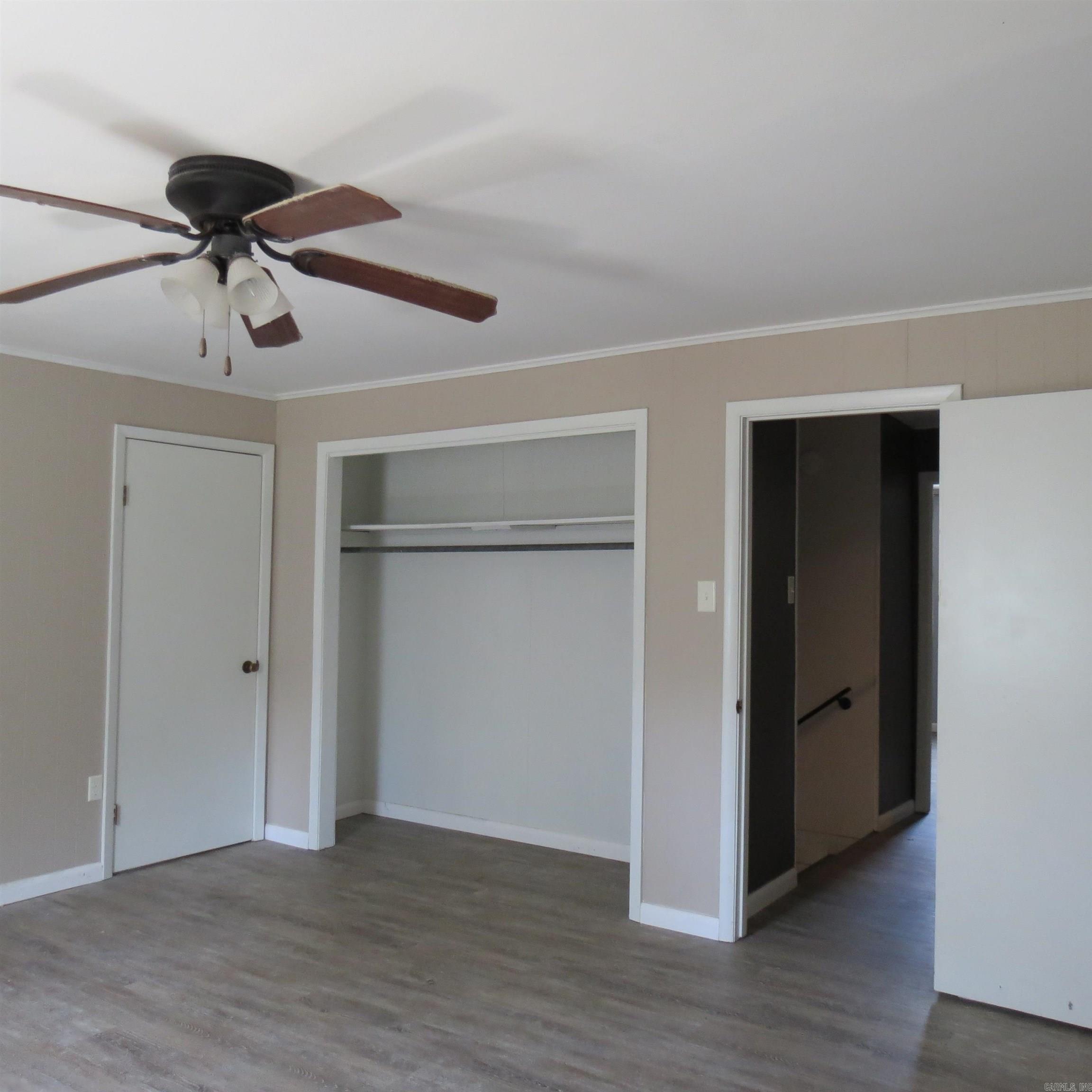 MCKEWENS - Residential