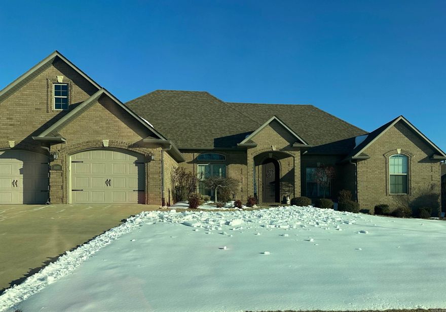 Beautiful home in a perfect location!