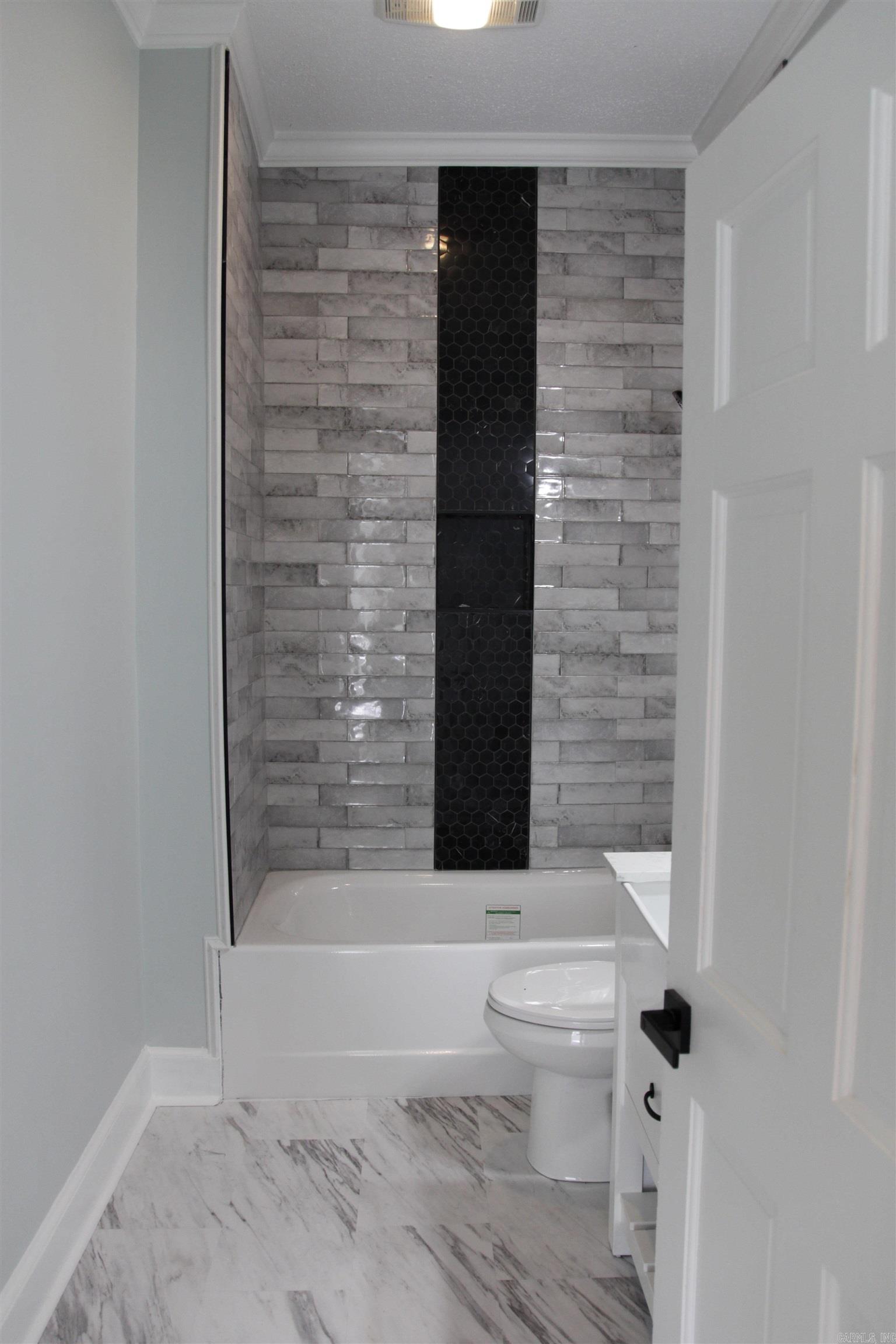 Pulaski Heights - Residential Lease