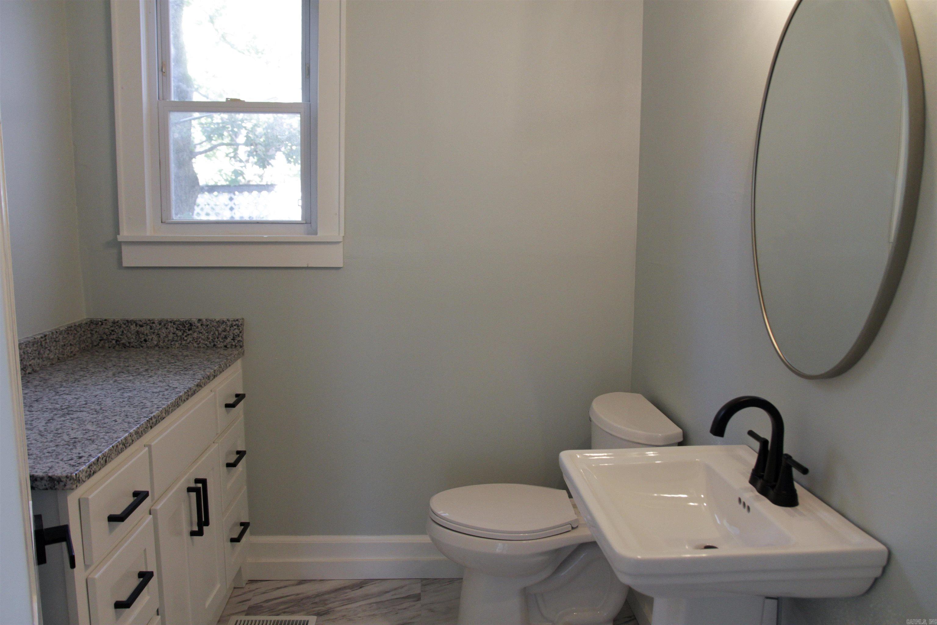 Pulaski Heights - Residential Lease