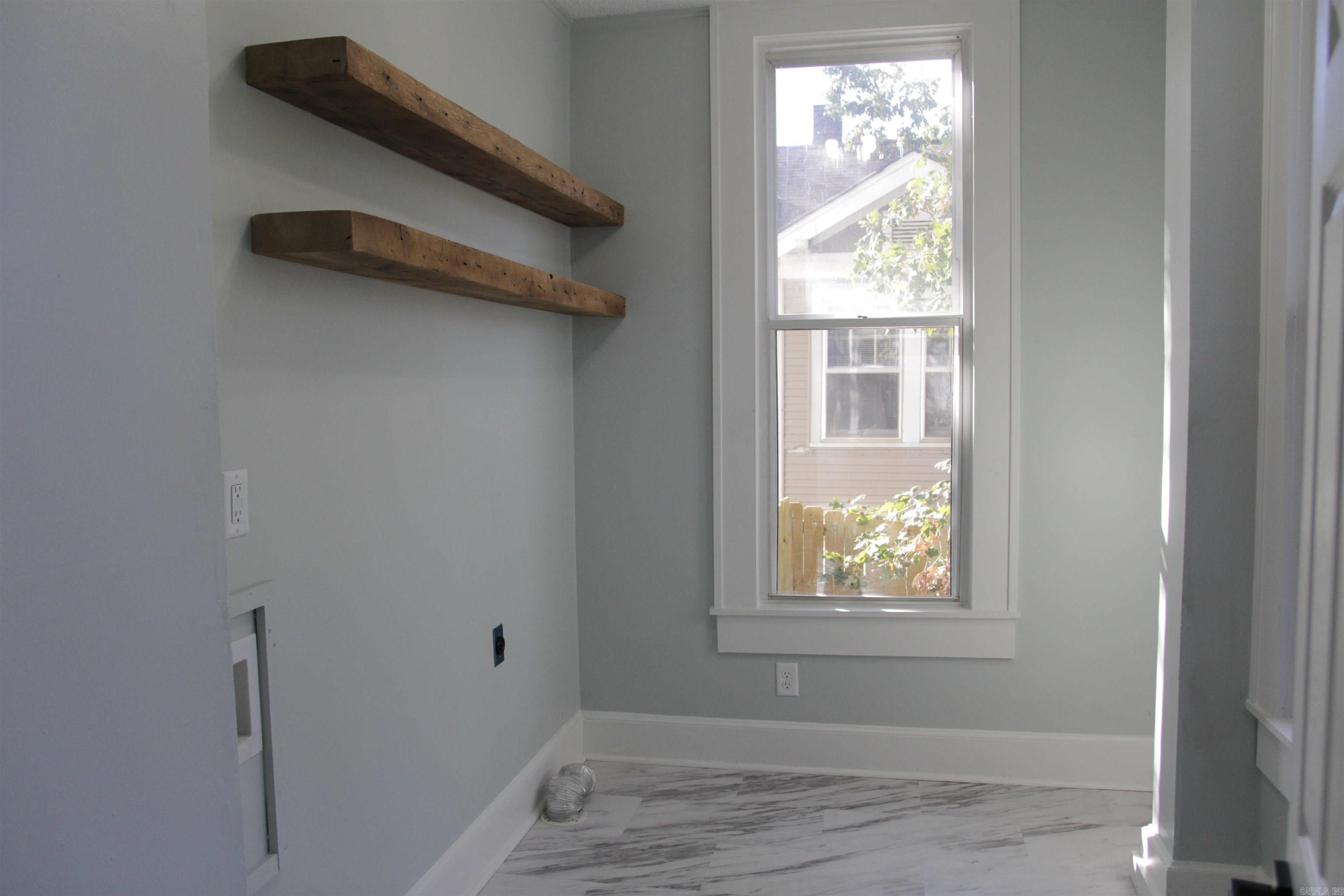 Pulaski Heights - Residential Lease