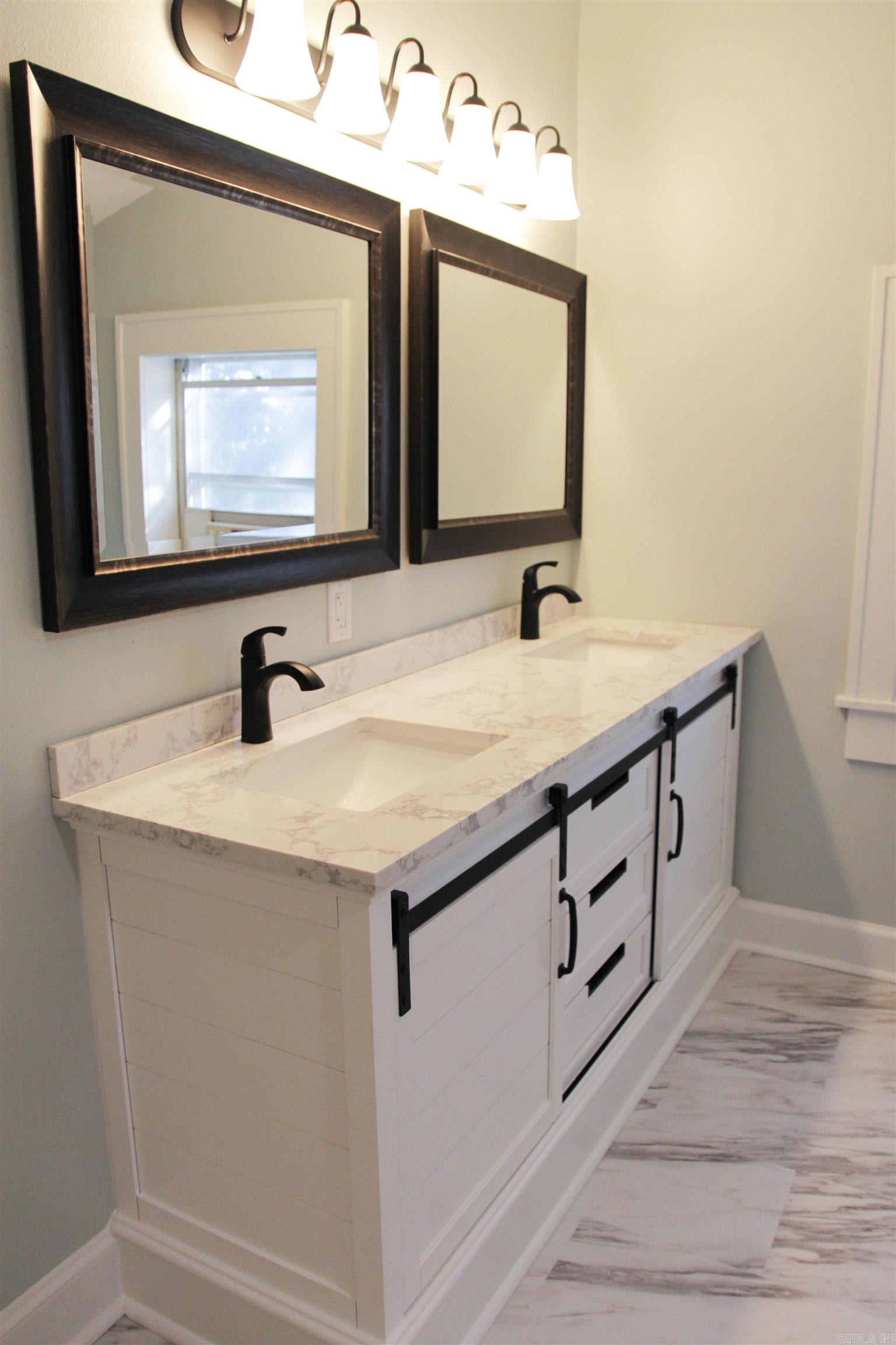 Pulaski Heights - Residential Lease