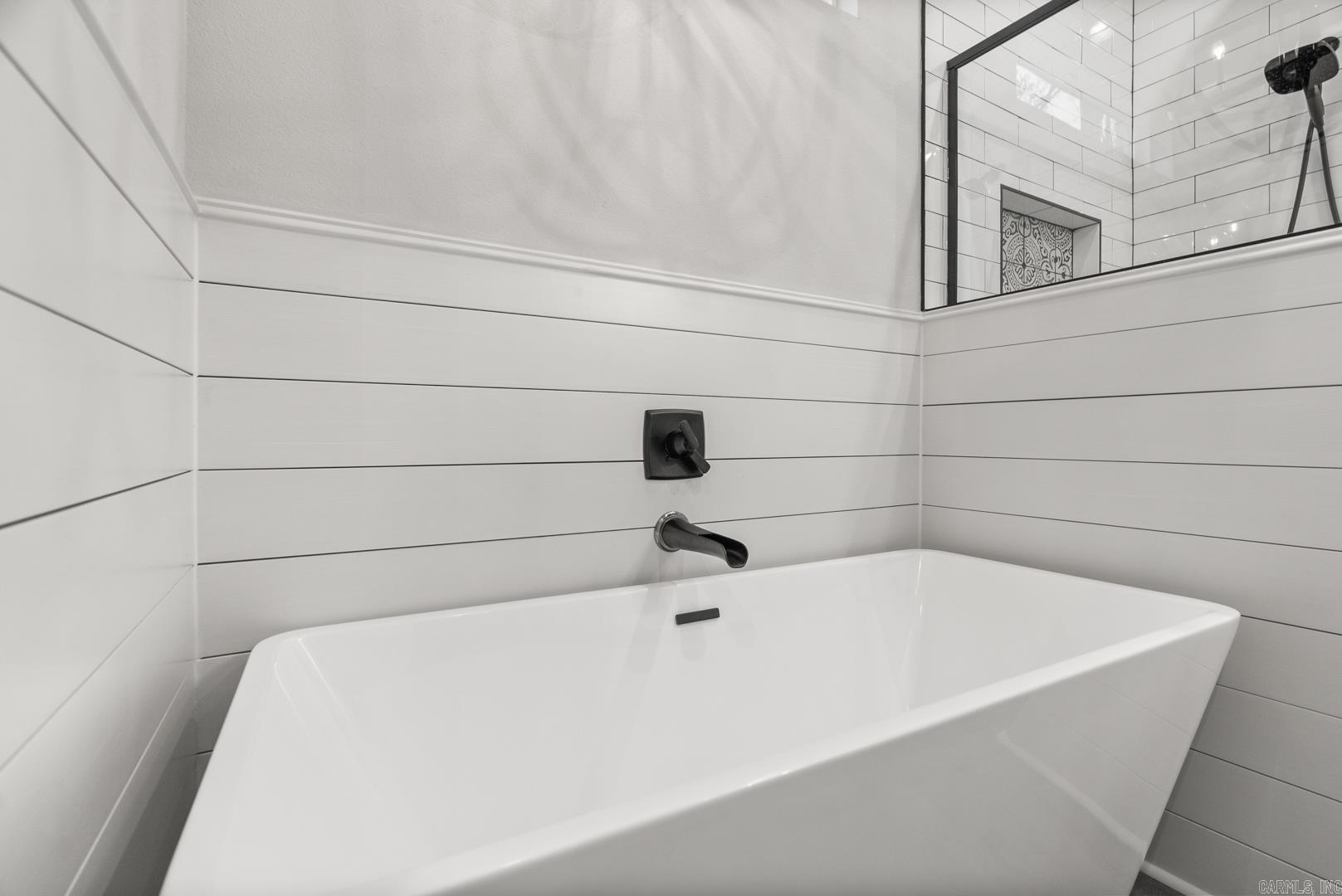 HURRICANE LAKE VILLA ESTATES - Residential